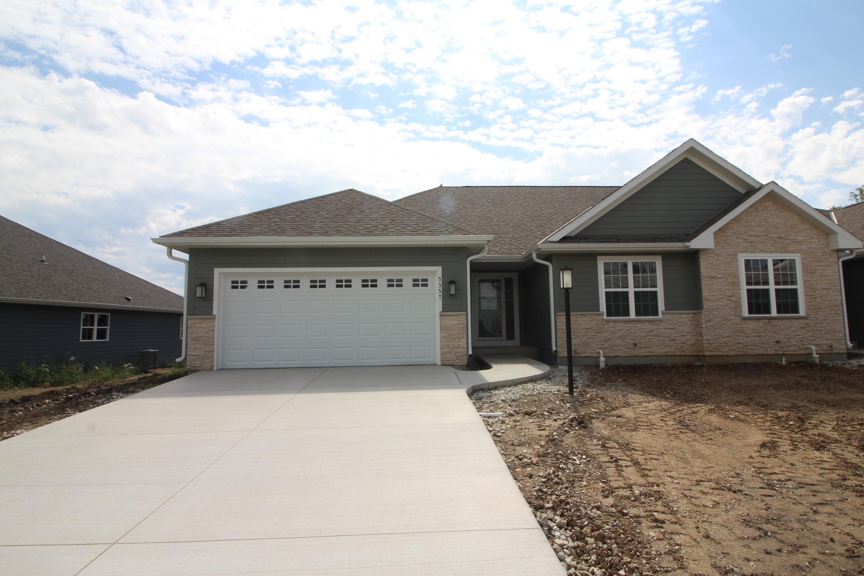 5357 Independence Rd Property Photo 1