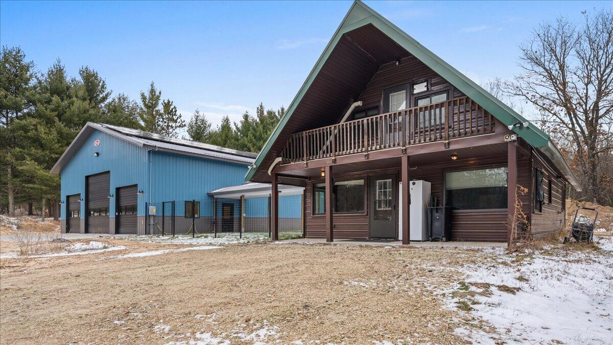 1565 State Highway 71 -