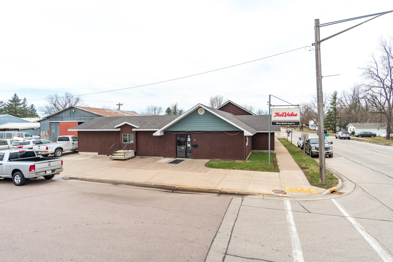 101 Tanner St Property Photo 1