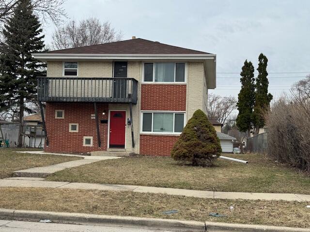 5721 N 90th St Property Photo 1