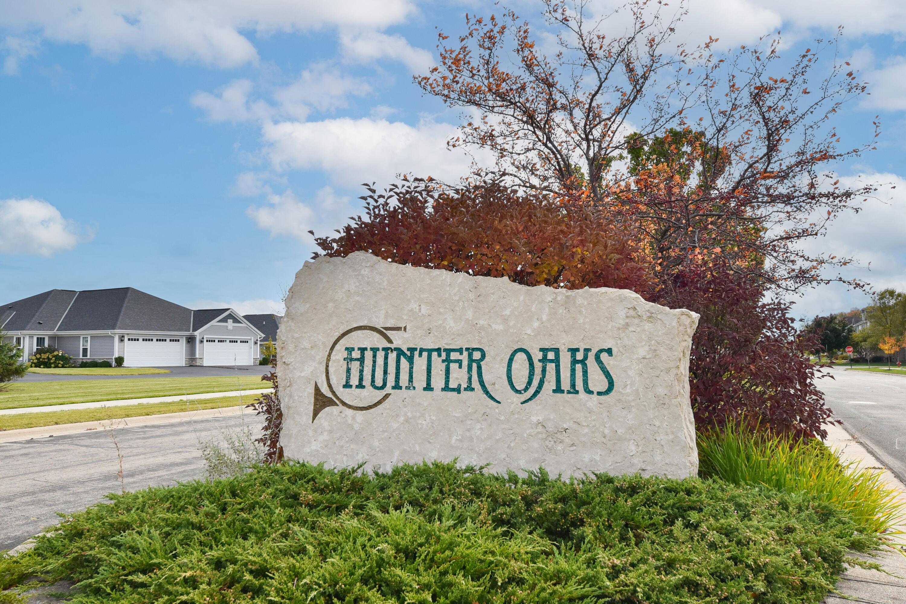 617 Hunter Oaks Blvd Property Photo 1