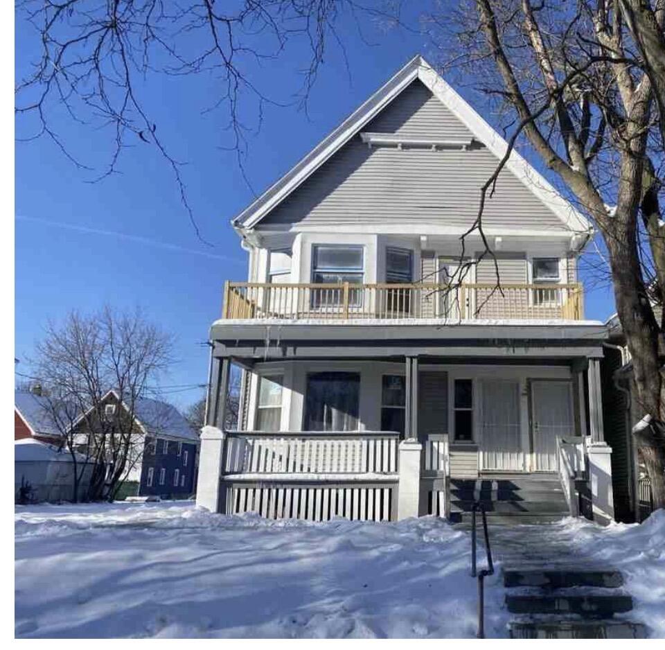 3461 N 14th St Property Photo 1