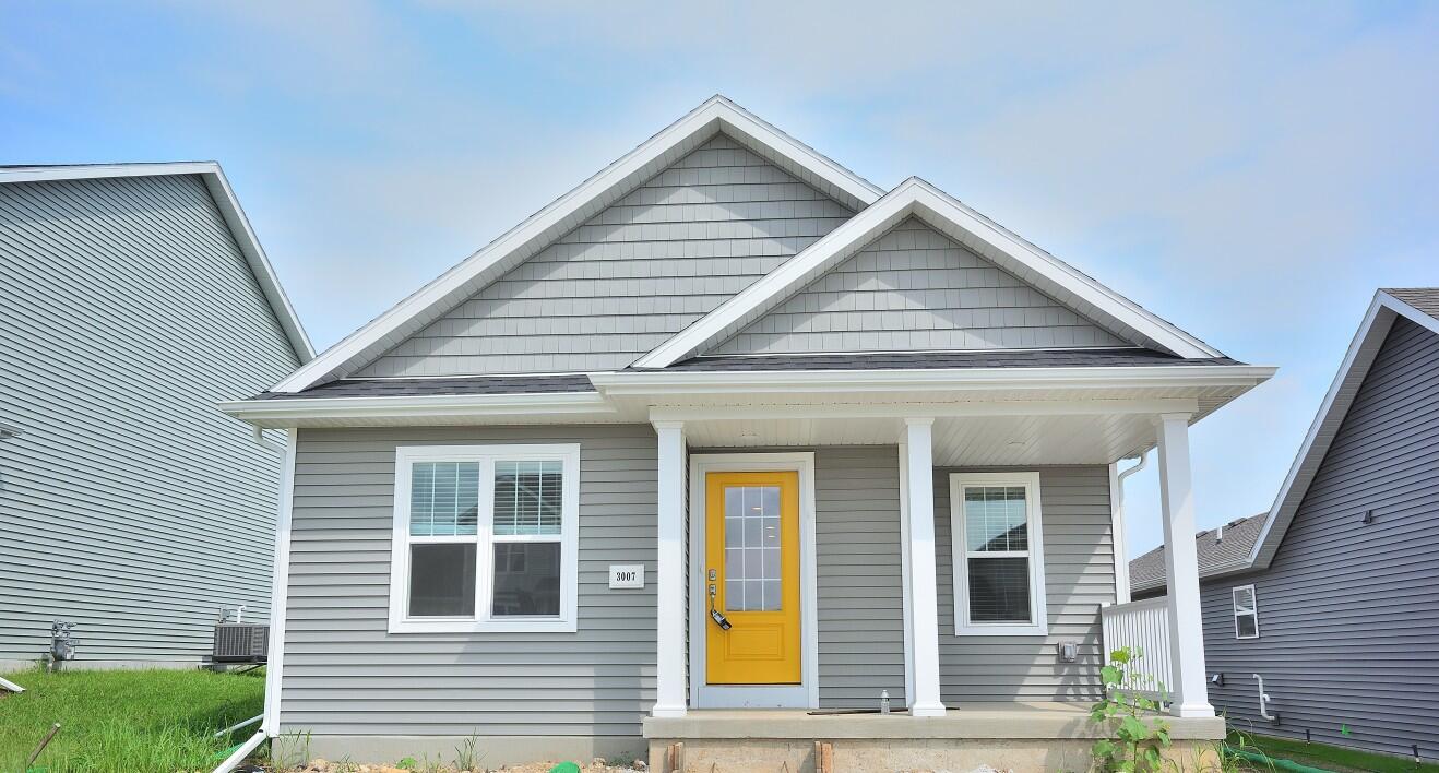3007 Cranberry Cir Property Photo 1