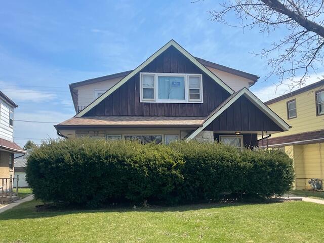 5724 N 98th St Property Photo 1