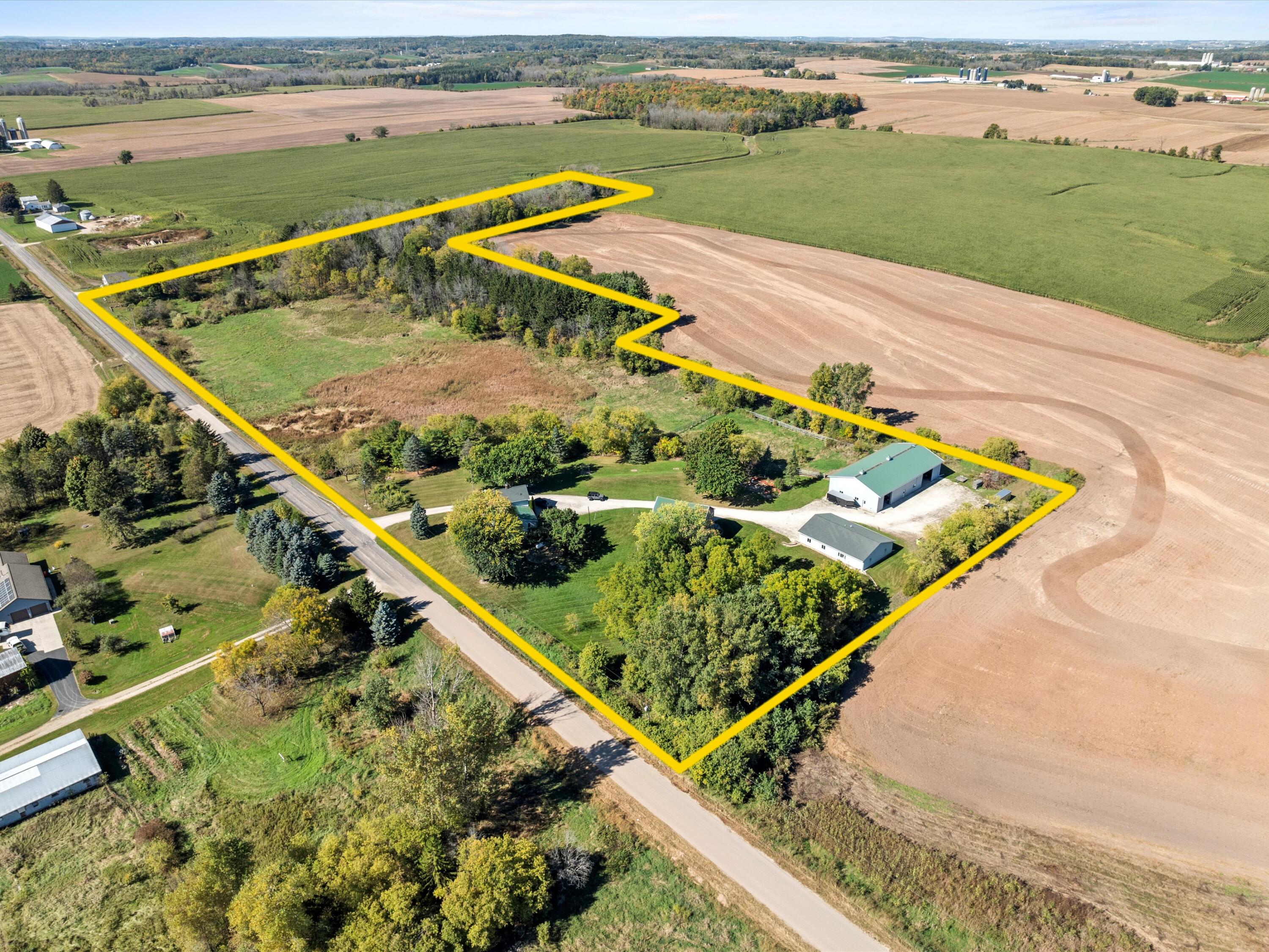 12024 Point Creek Rd Property Photo 1