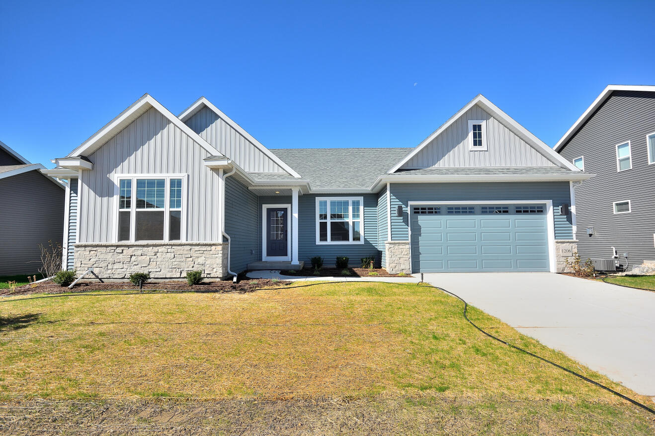 1206 Arrowood Cir Property Photo 1