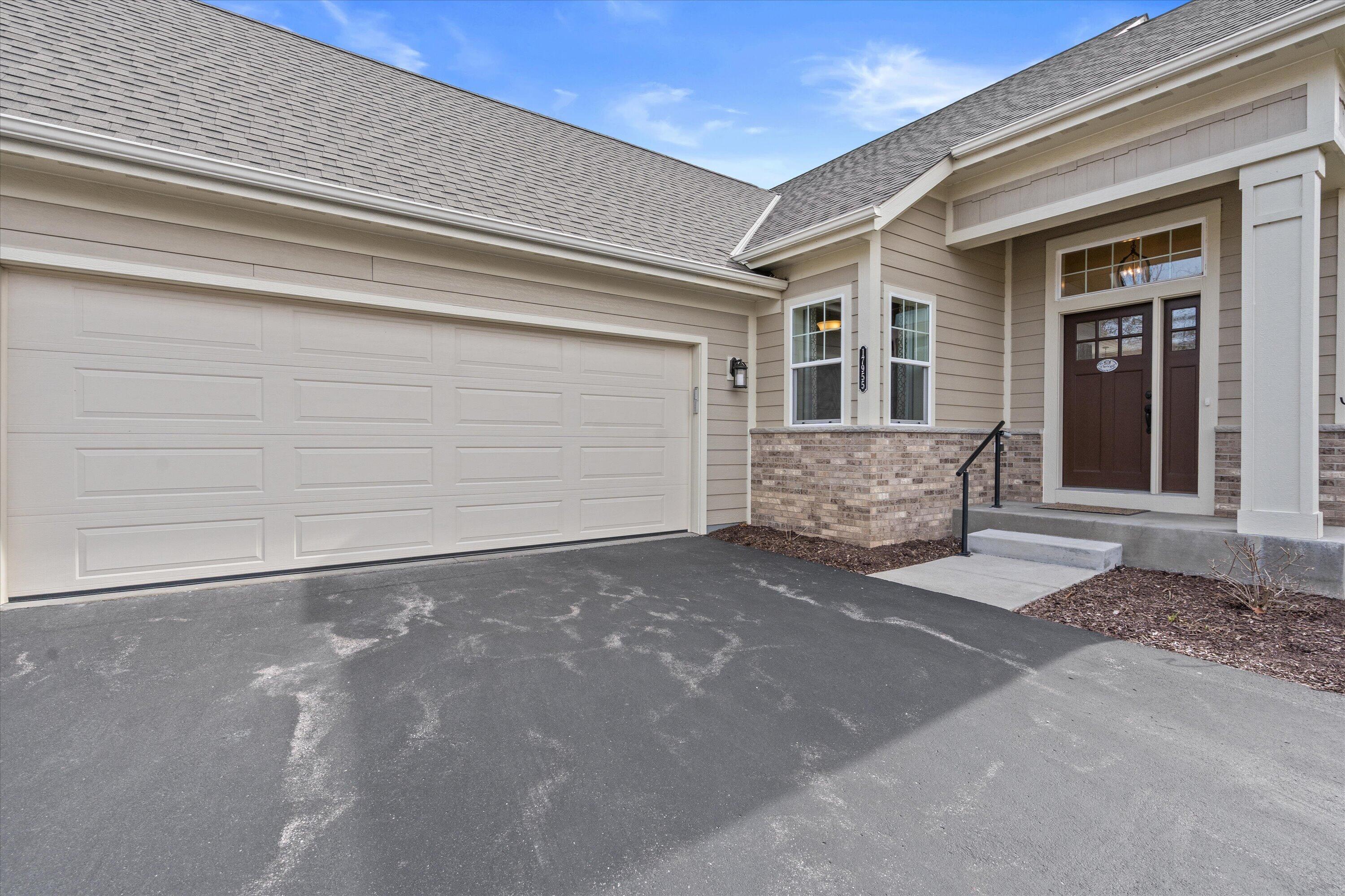 17955 Ashlea Dr Property Photo 1