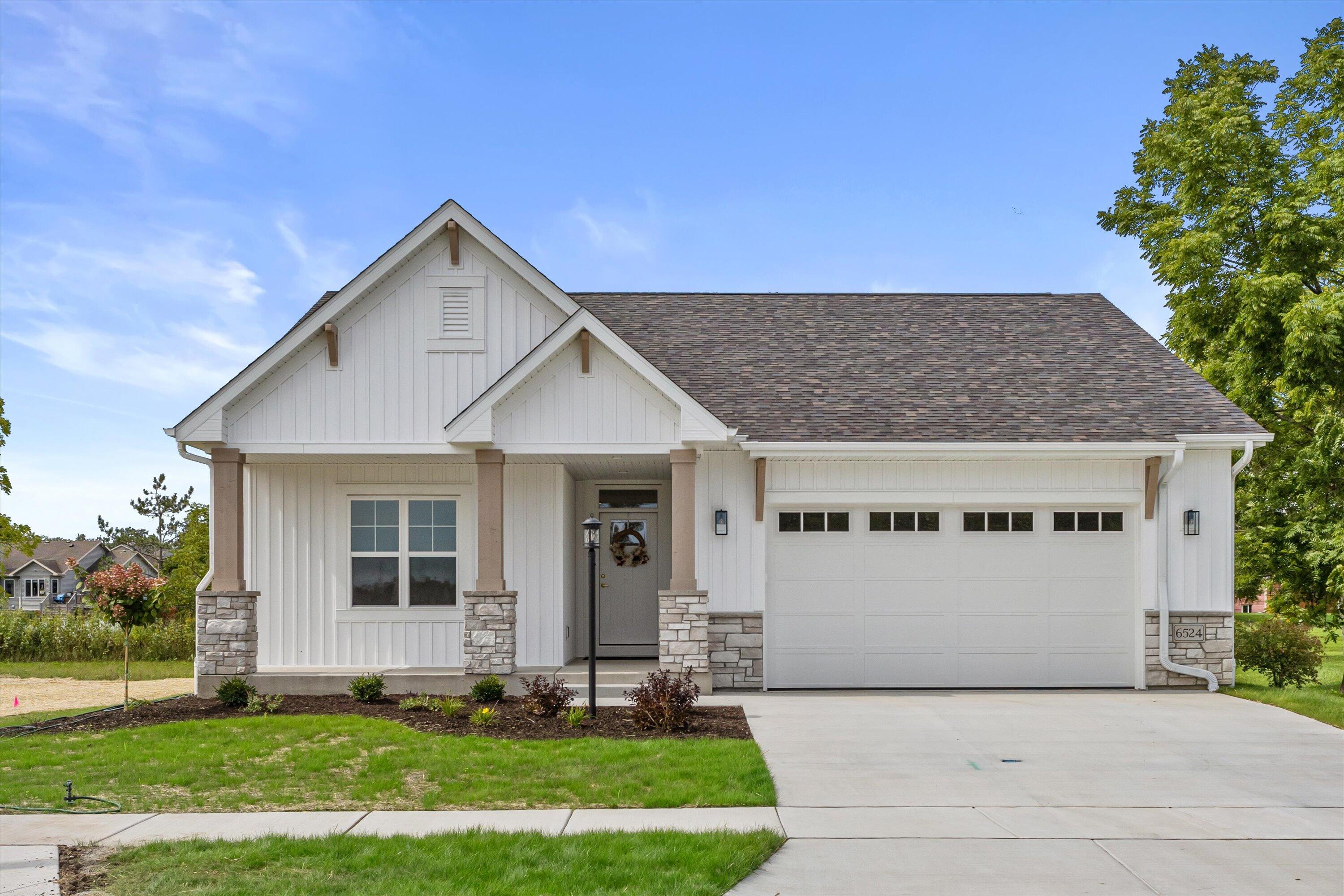 6524 90th Ct Property Photo 1
