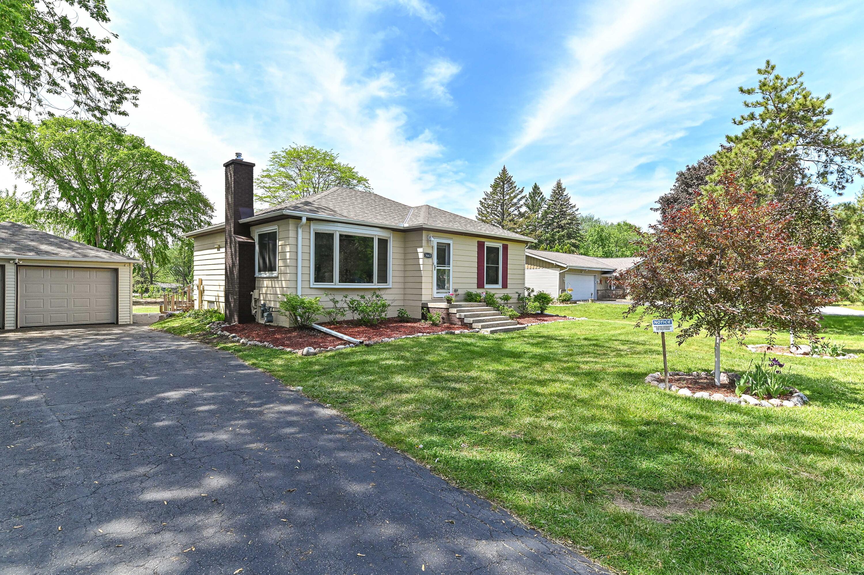 3663 E Obrien Rd Property Photo 1