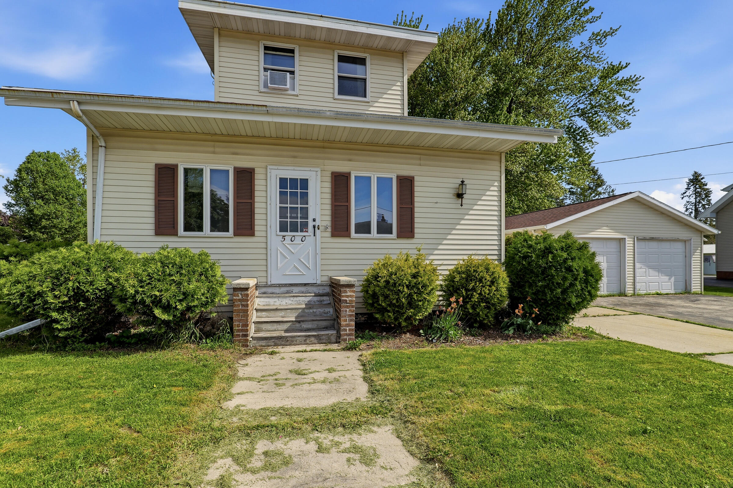 500 Birchwood Dr Property Photo 1