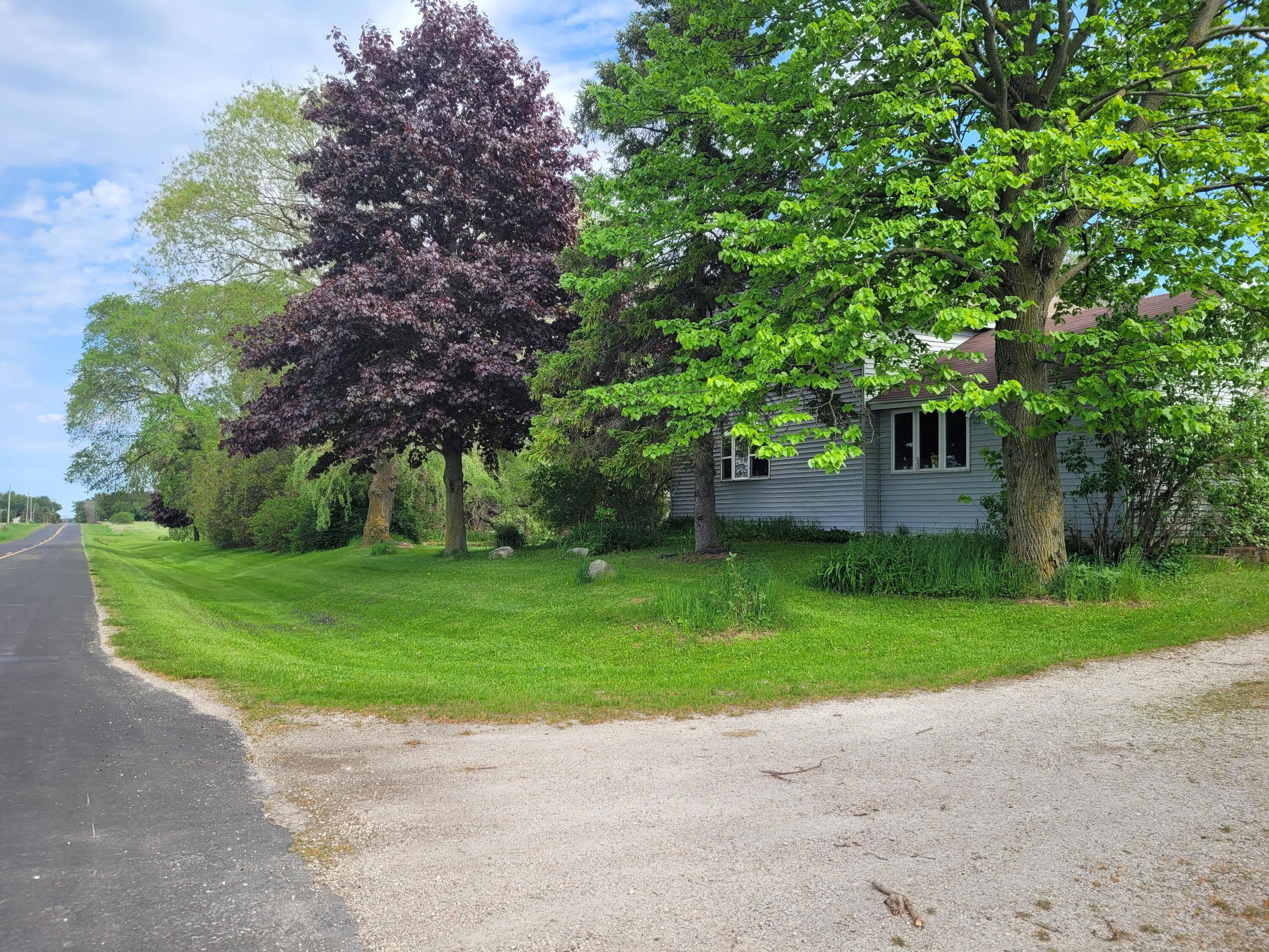 8201 Scheffler Rd Property Photo 1