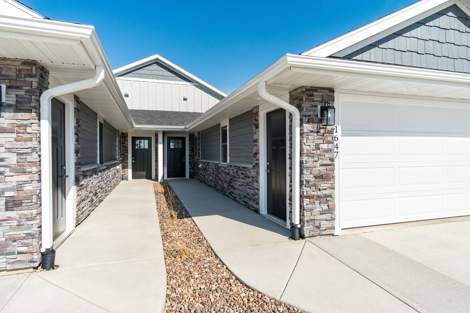 1627 Red Clover St Property Photo 1