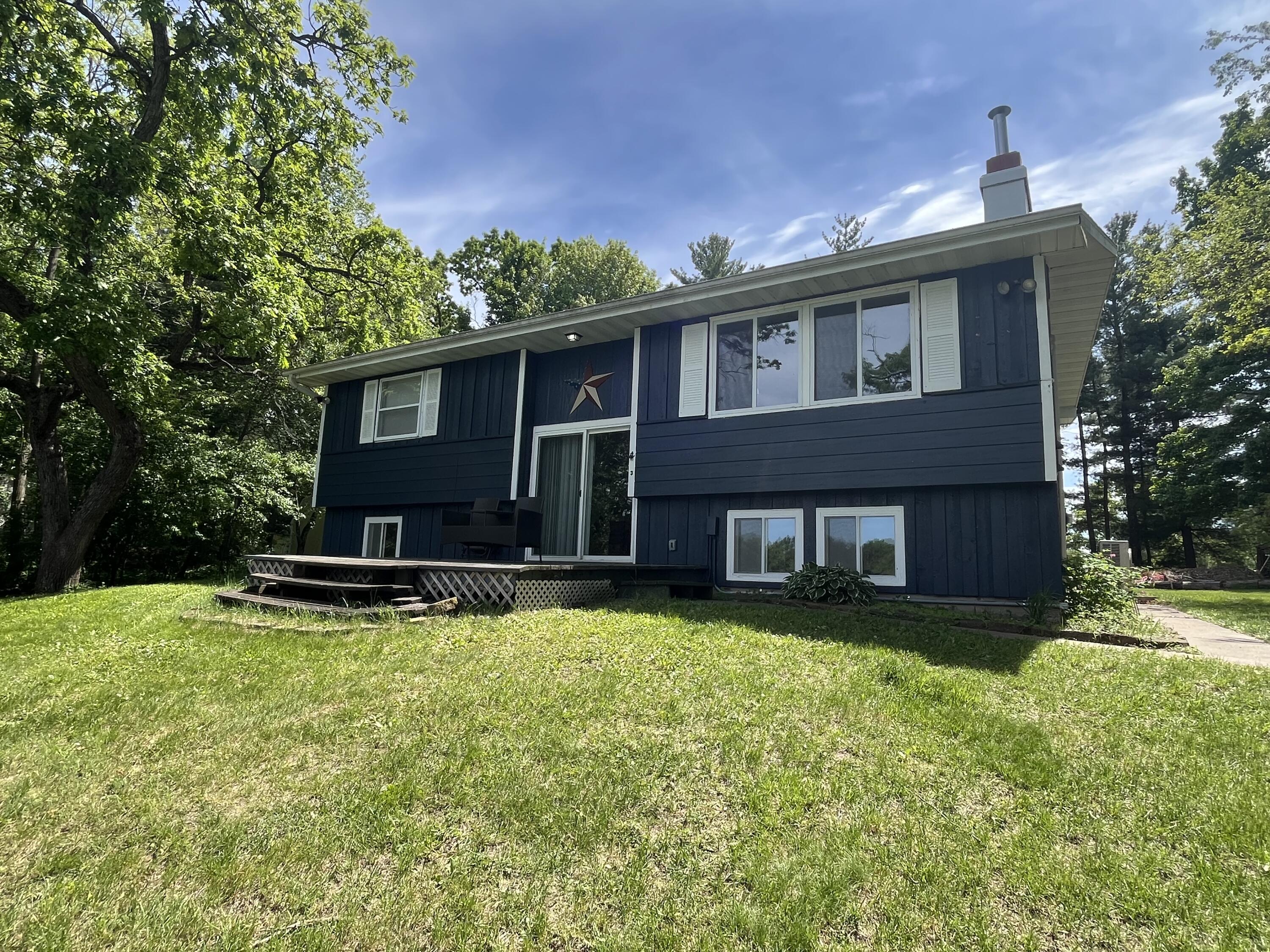 N3128 Silver Lake Dr