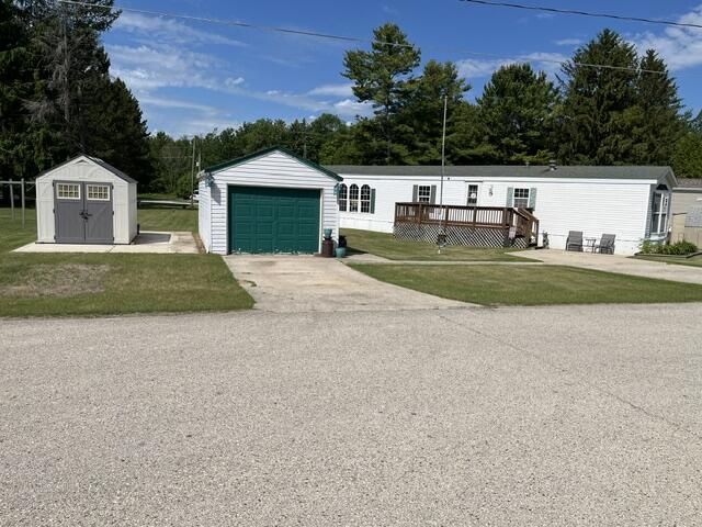 7136 Tannery Rd Property Photo 1