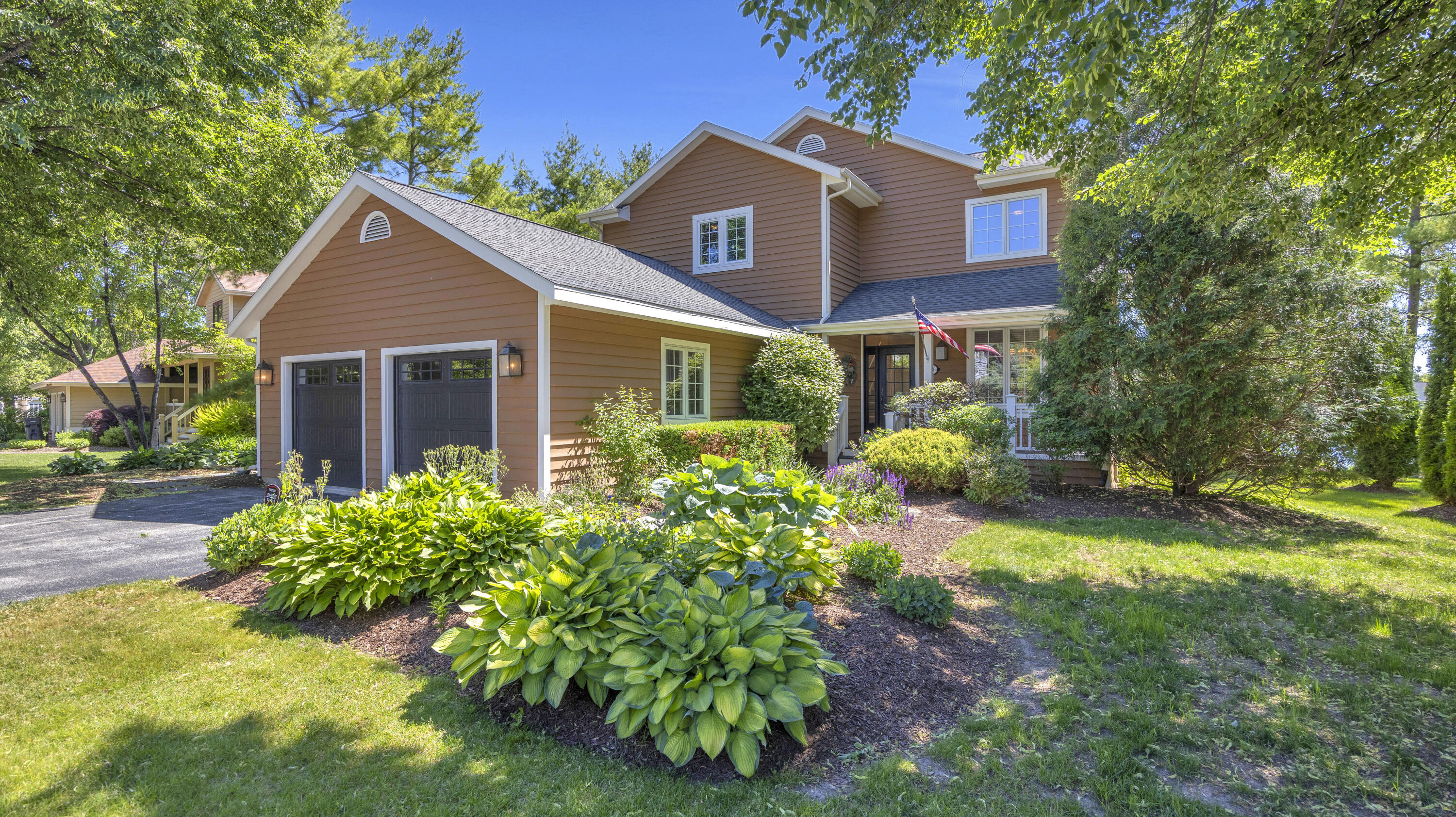 516 Sir Howard Cir Property Photo 1