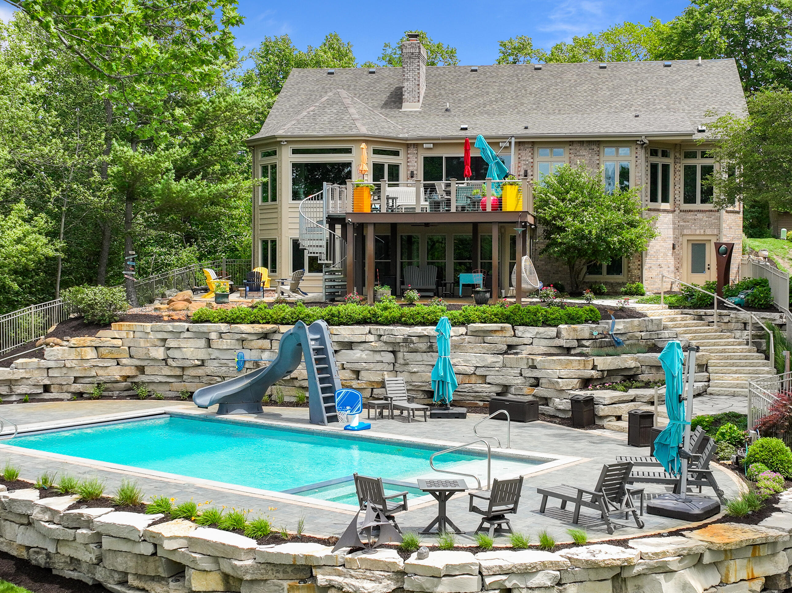 6474 Blue Heron Pointe Dr
