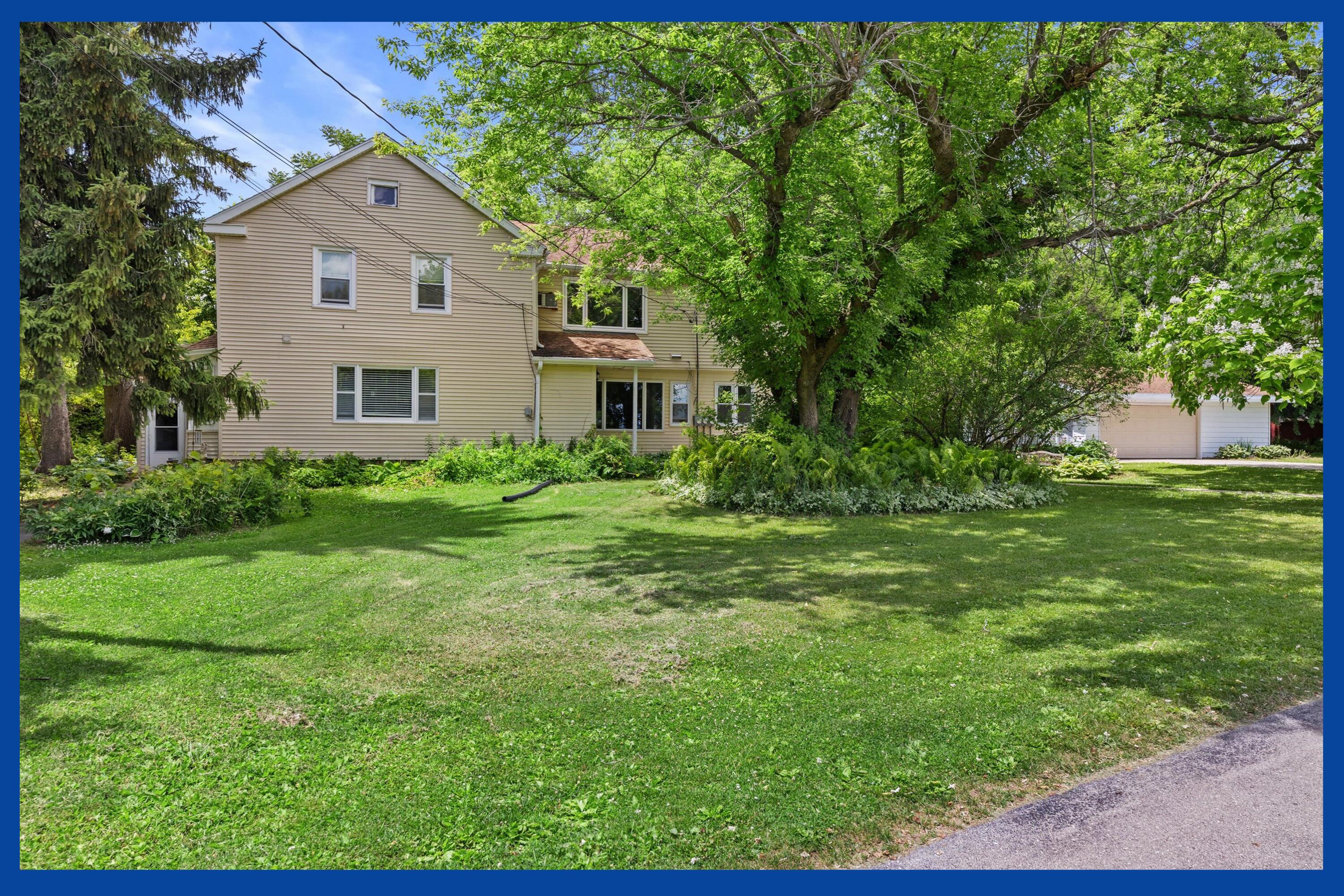 N132w18286 Rockfield Rd Property Photo 1