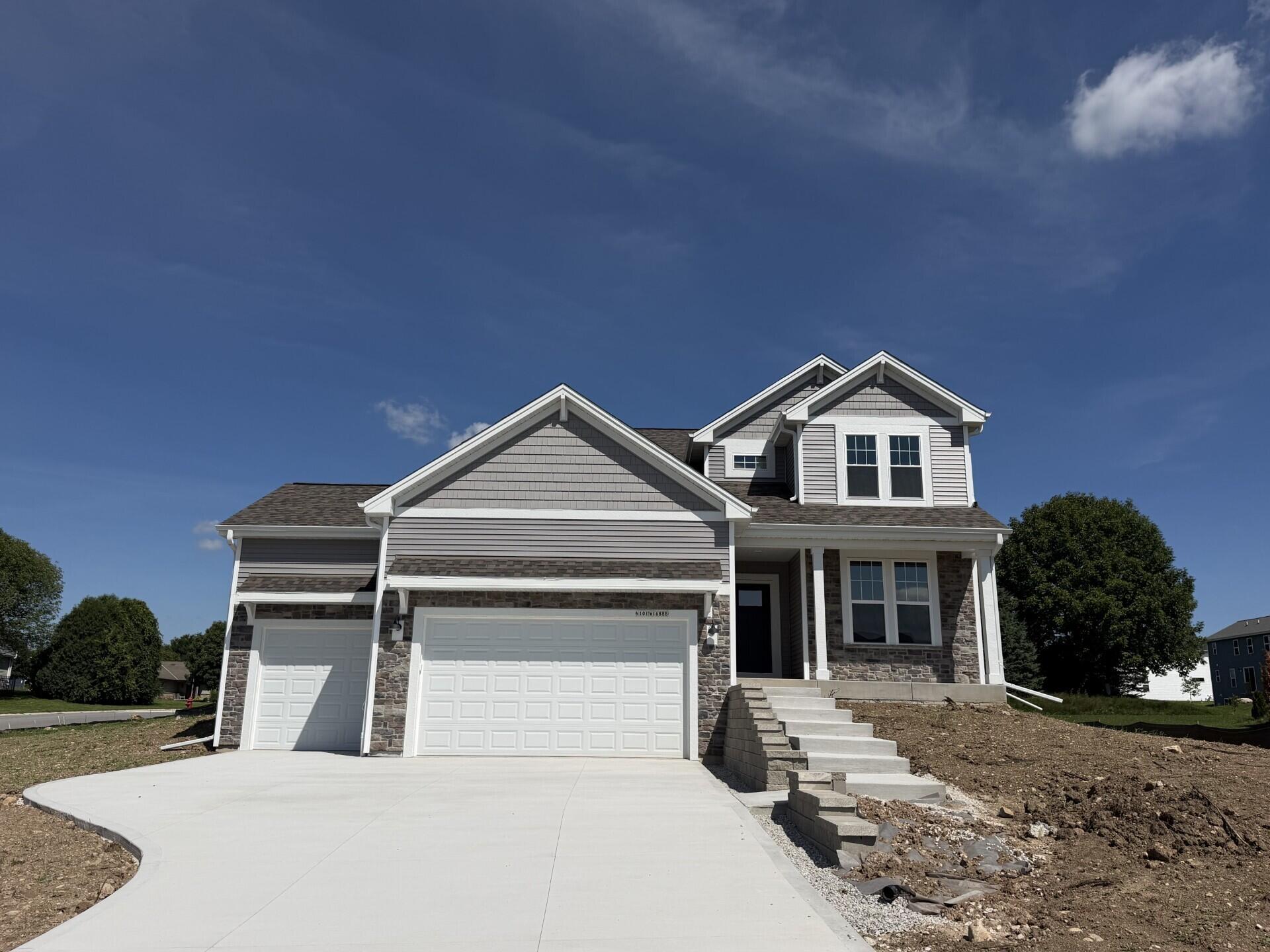 N101w16888 Tanglewood Dr Property Photo 1