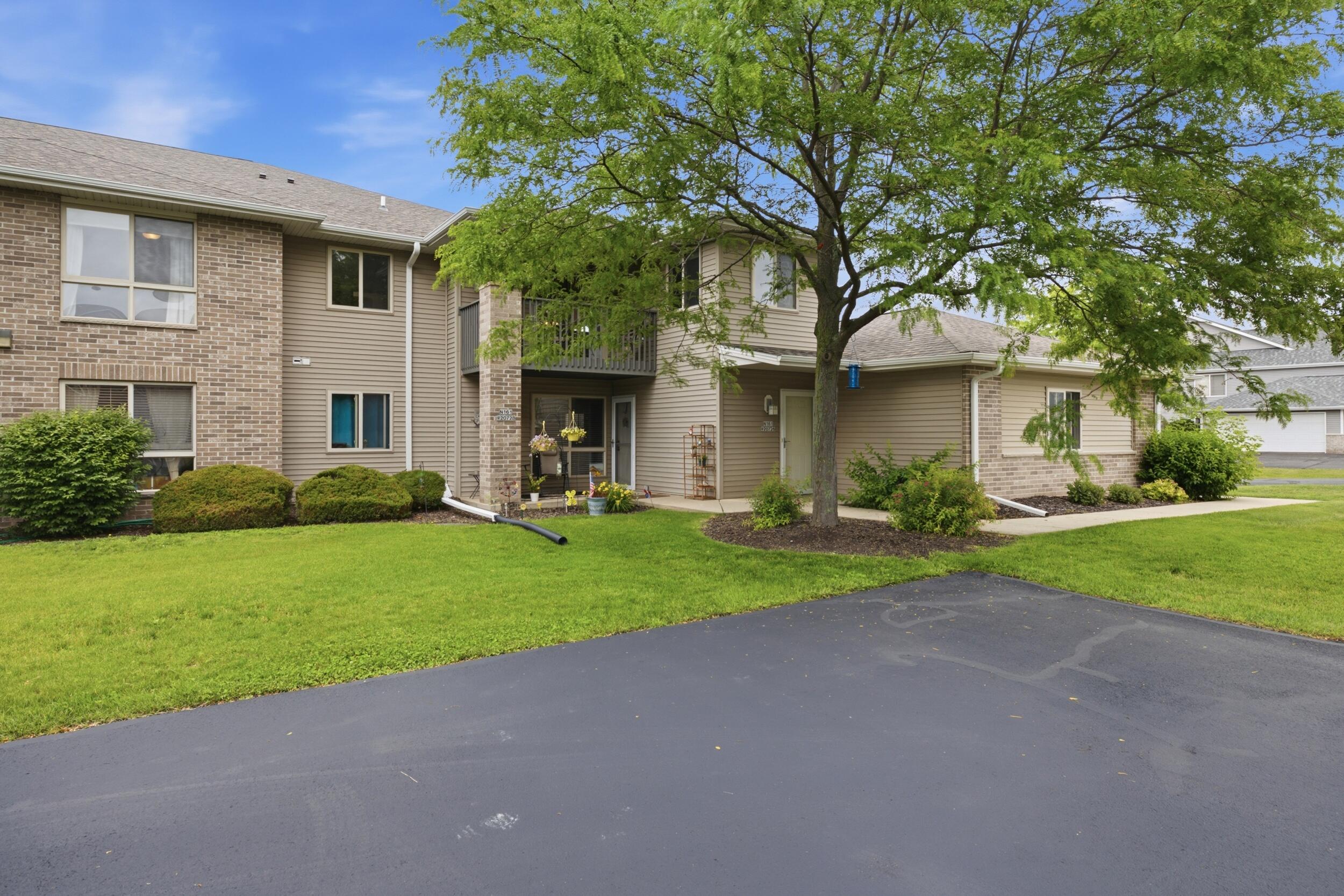 N161w20726 Kami Ln Property Photo 1