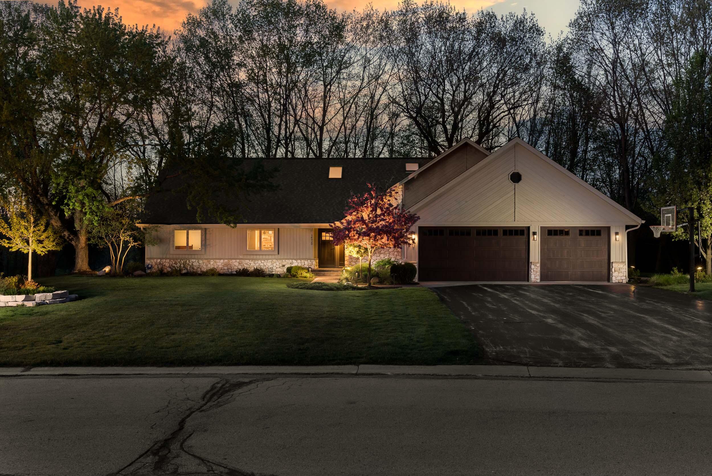 14920 Clare-bridge Ln Property Photo 1
