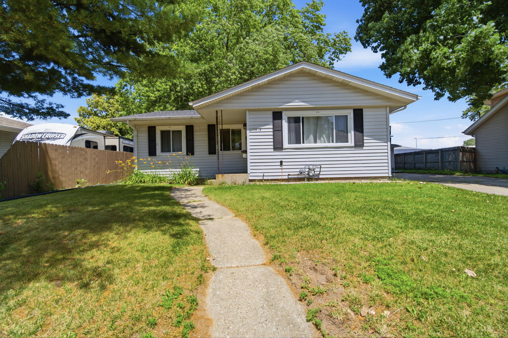 1418 87th St Property Photo 1