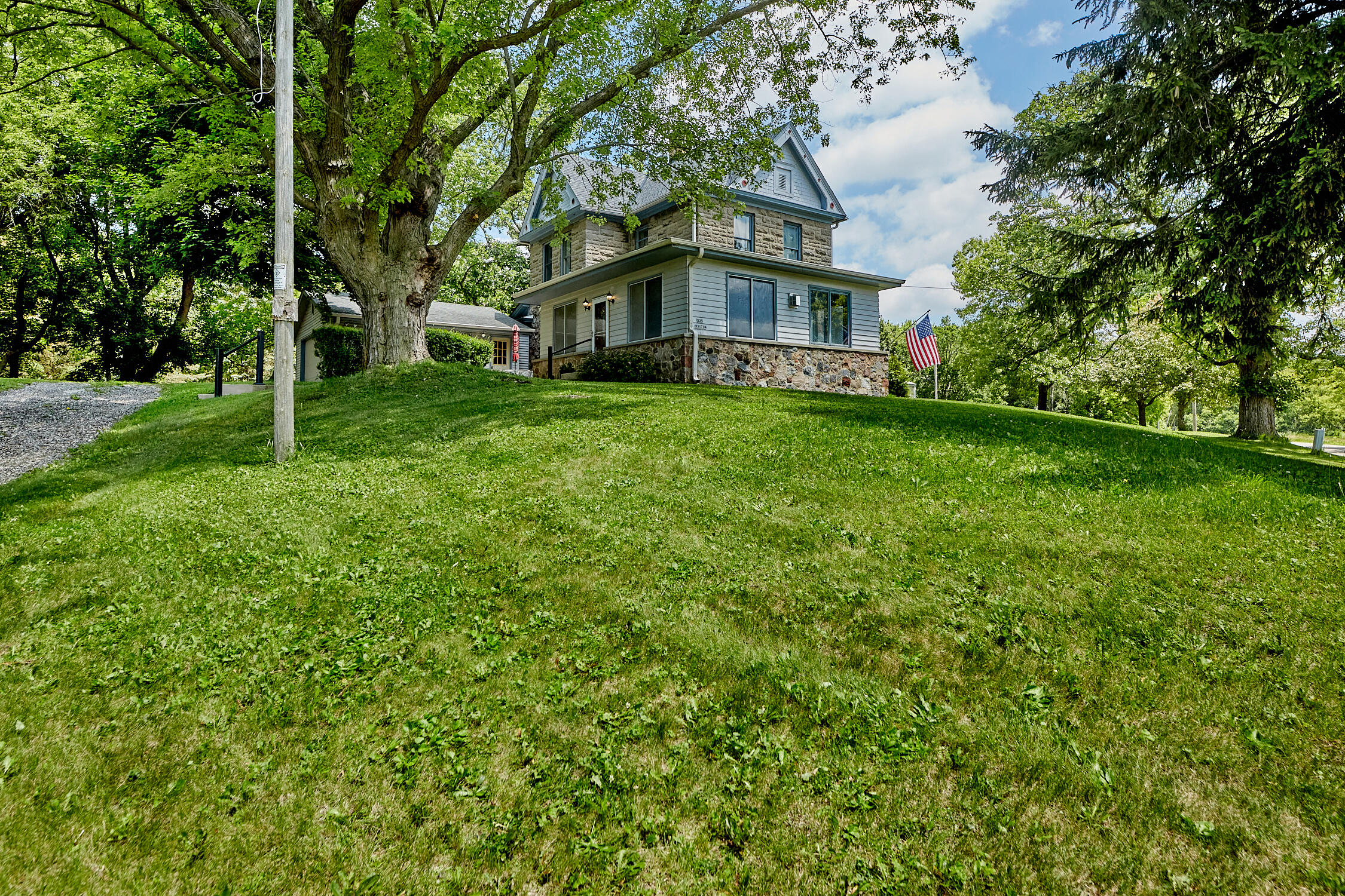 S25w31794 Brandybrook Rd Property Photo 1