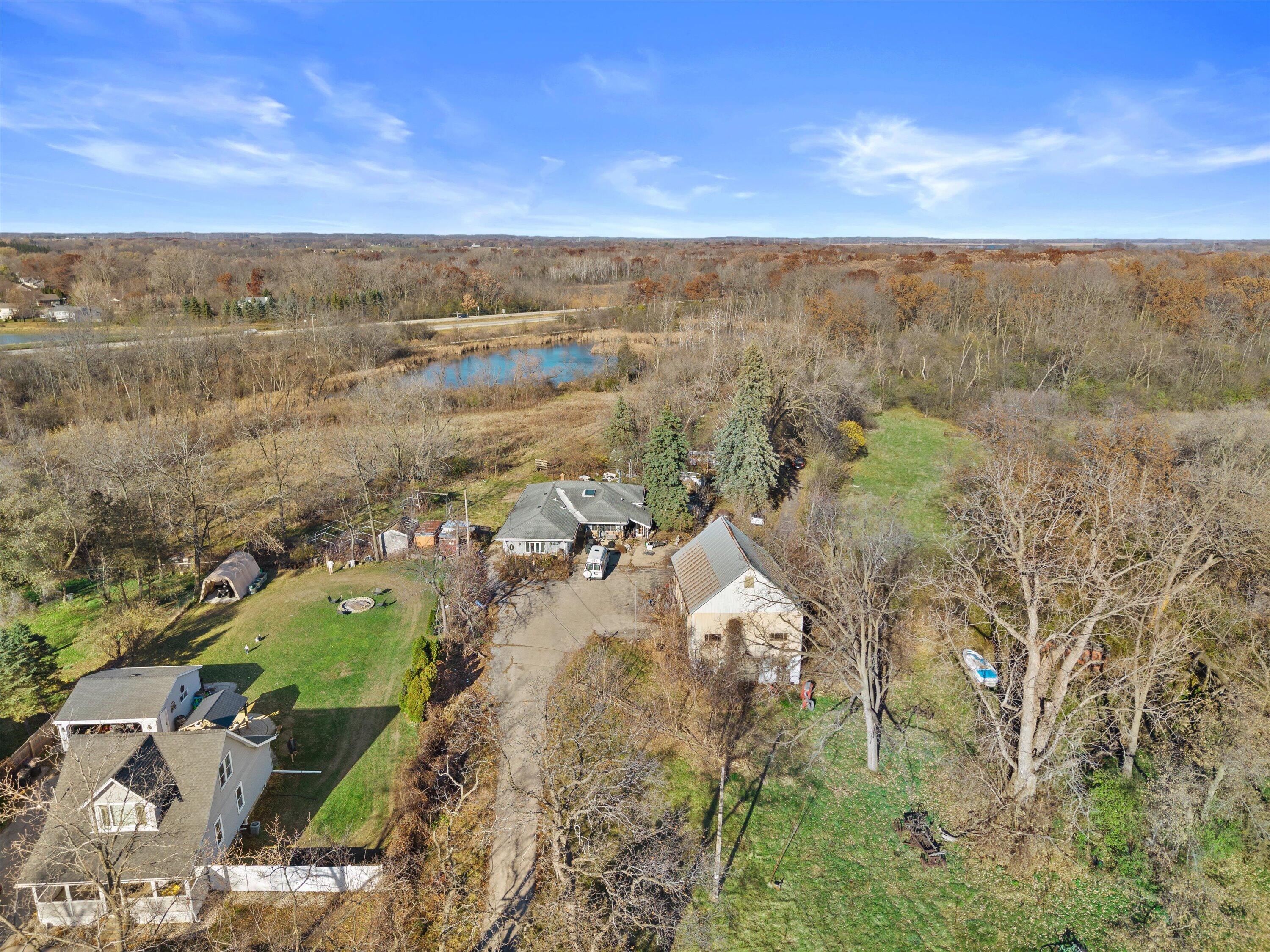 26110 W Loomis Rd Property Photo 1