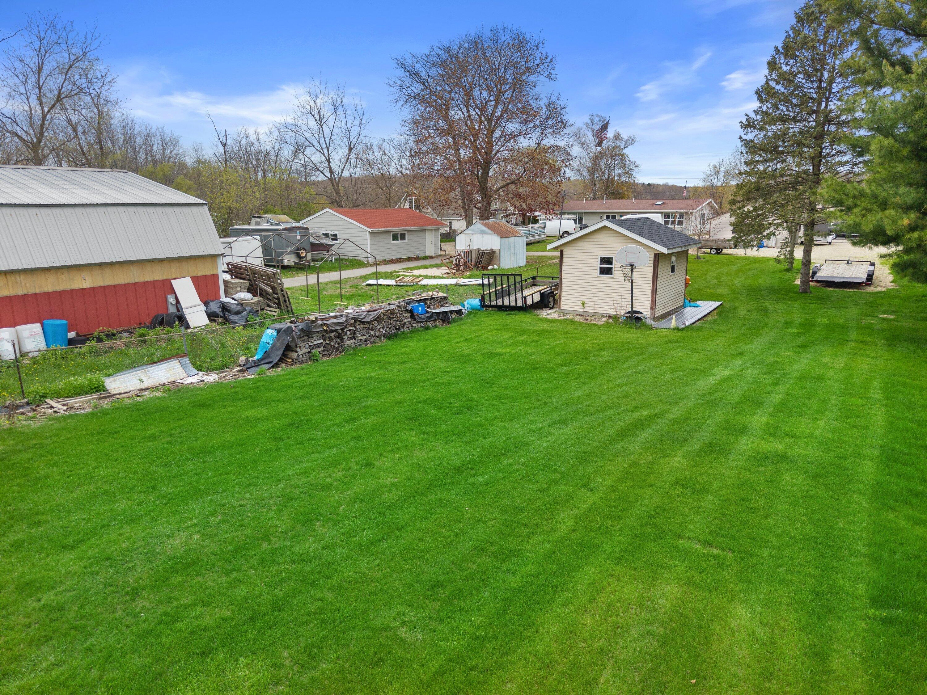 N95w26705 County Road Q - Property Photo 1