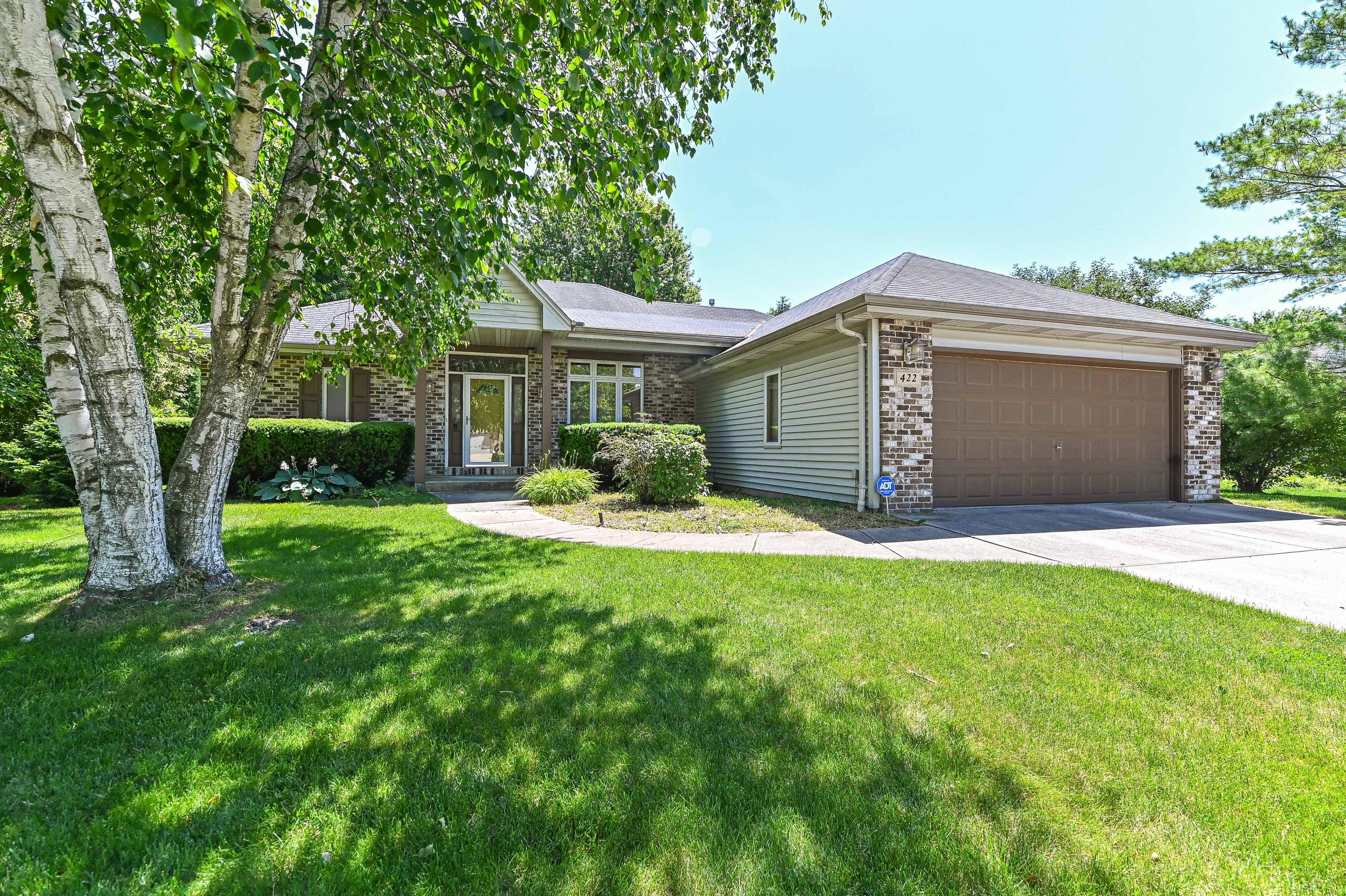 422 Eastern Trl Property Photo 1