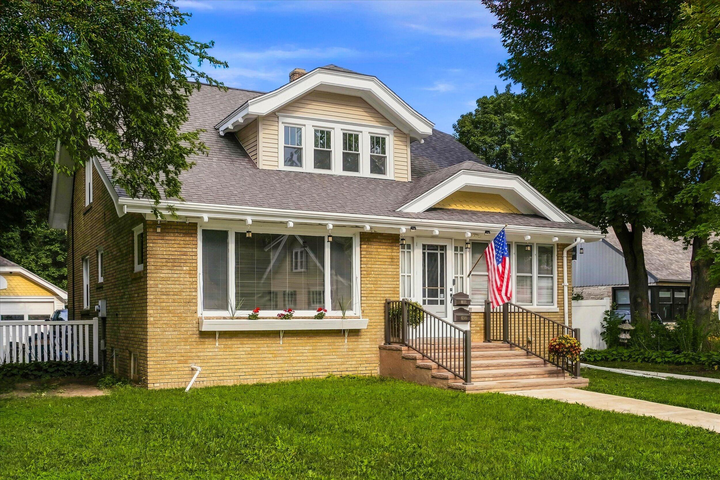 W65N780 Washington Ave