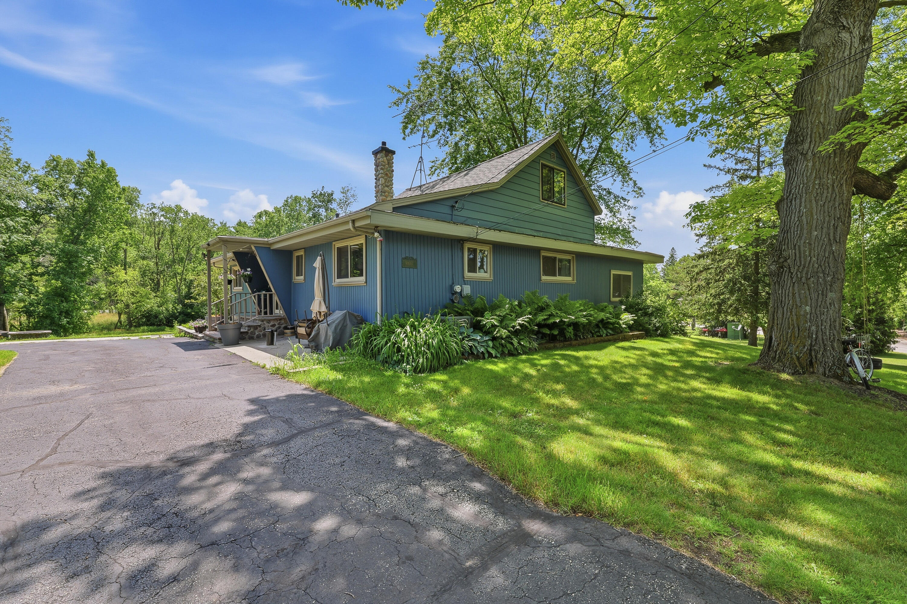 W6467 Birch Tree Rd Property Photo 1