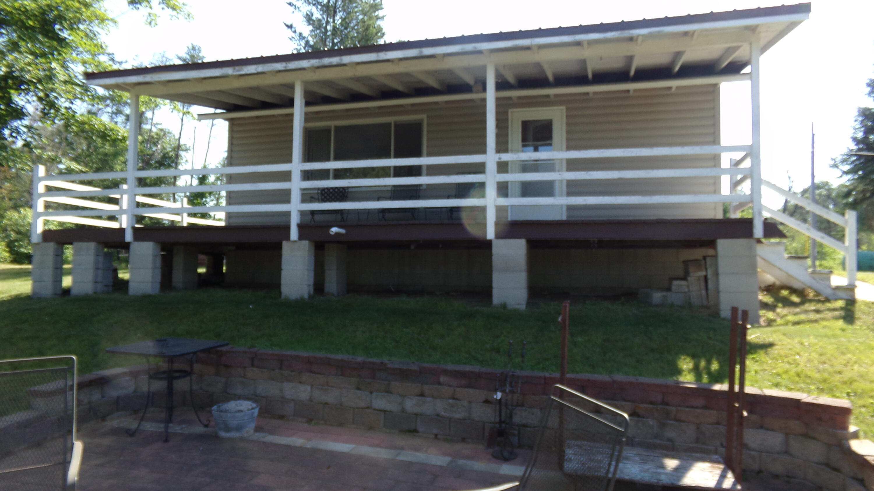N9151 Parkway Rd Property Photo 1