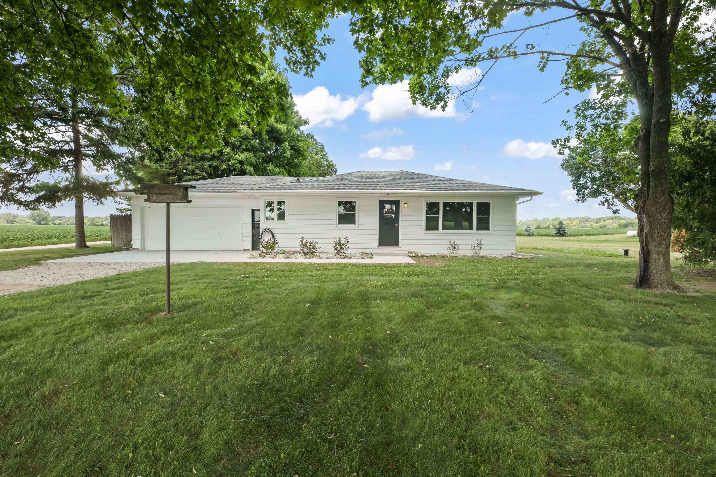 W196 County Road Cw - Property Photo 1