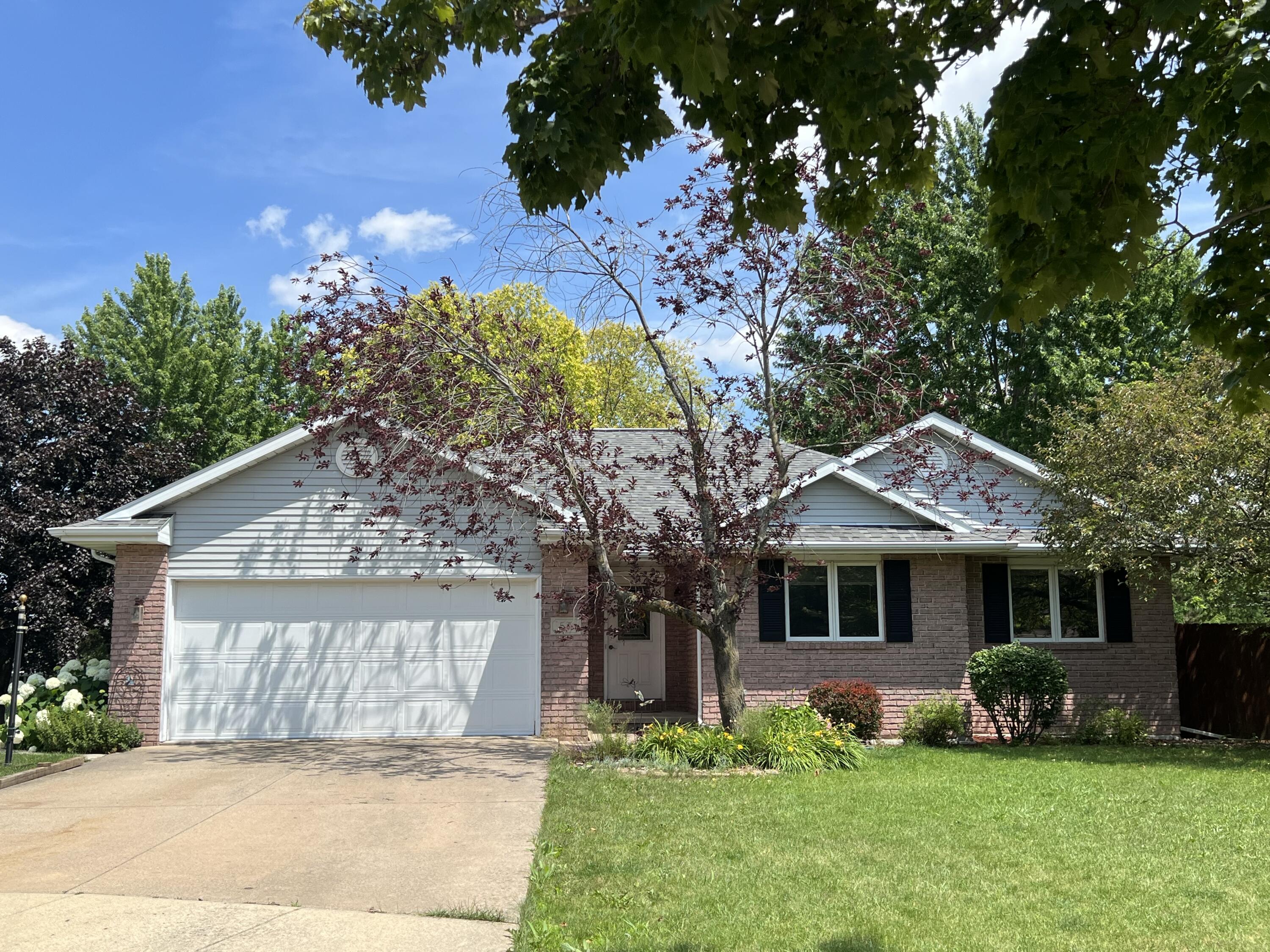 57 Westfield Cir Property Photo 1