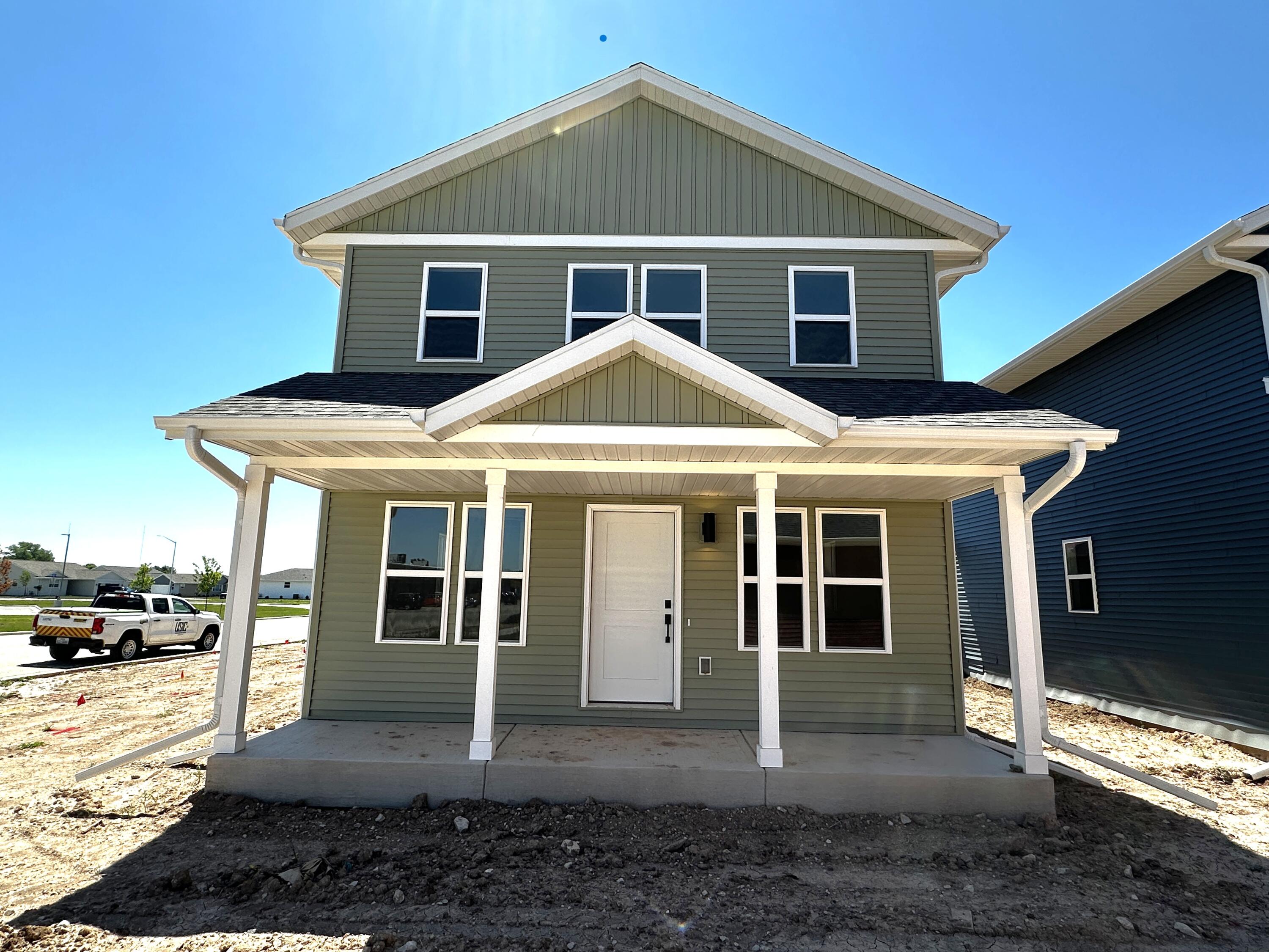 1052 Wipple Way Property Photo 1