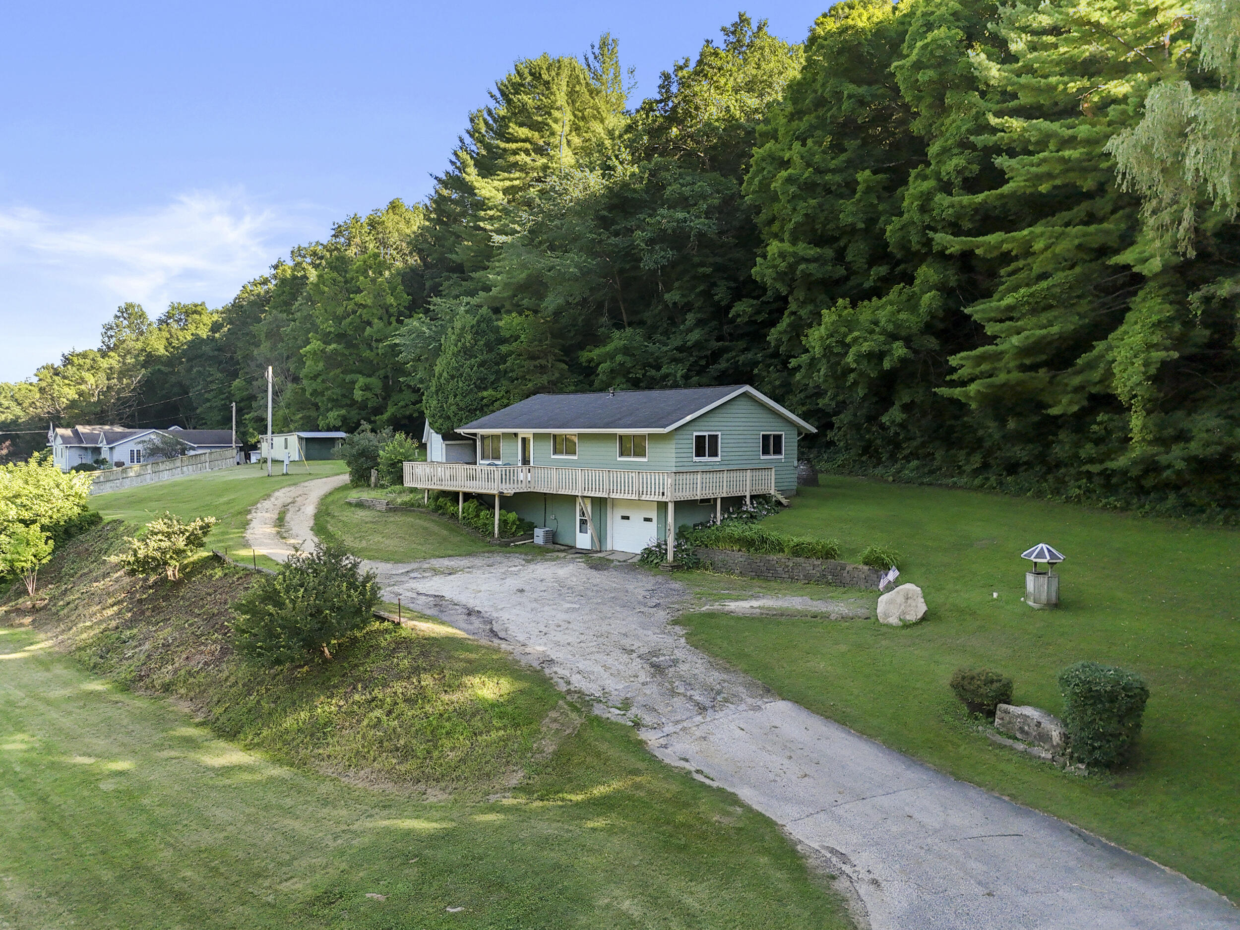 S1113 County Road K - Property Photo 1
