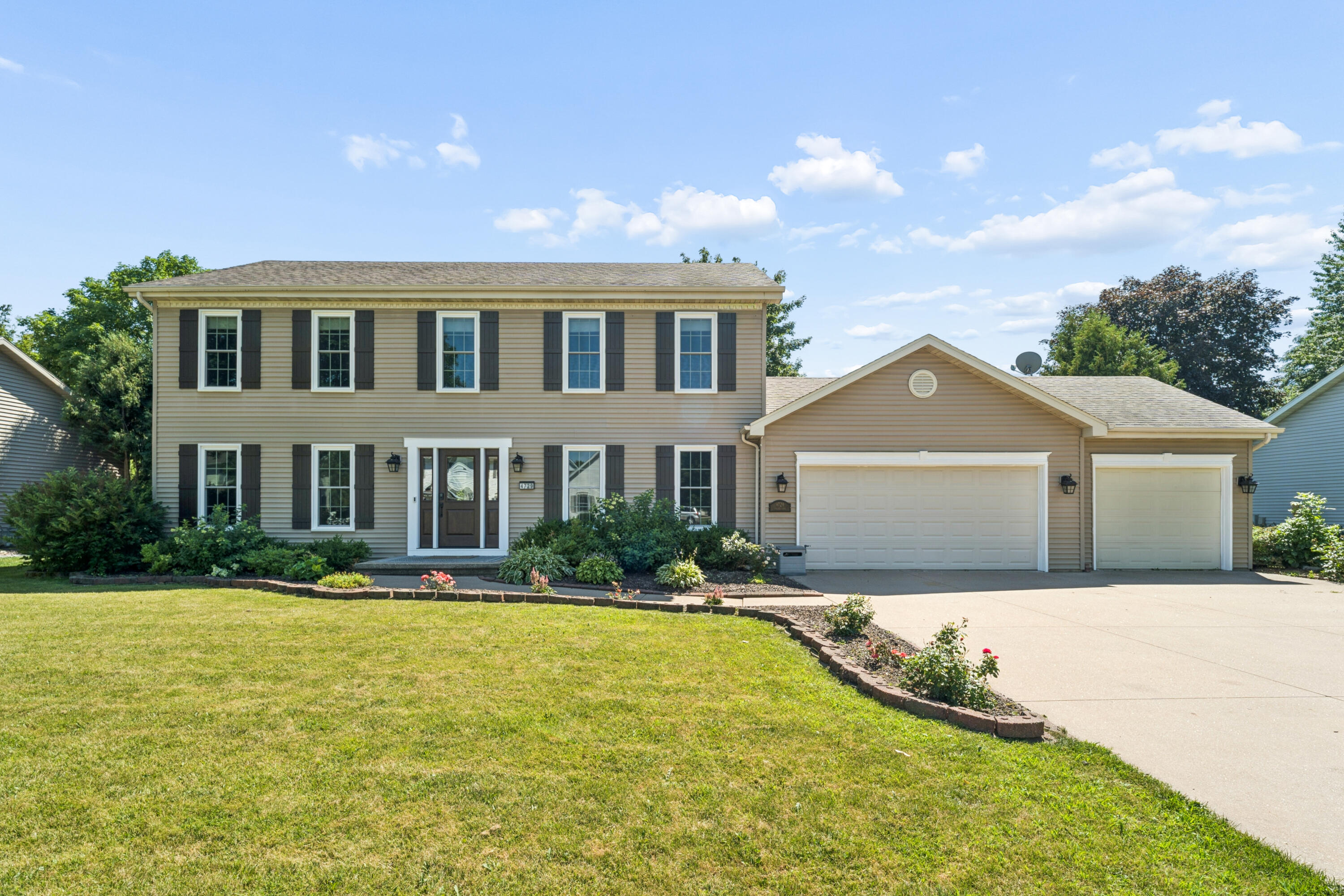 4729 W Chicory Ln Property Photo 1