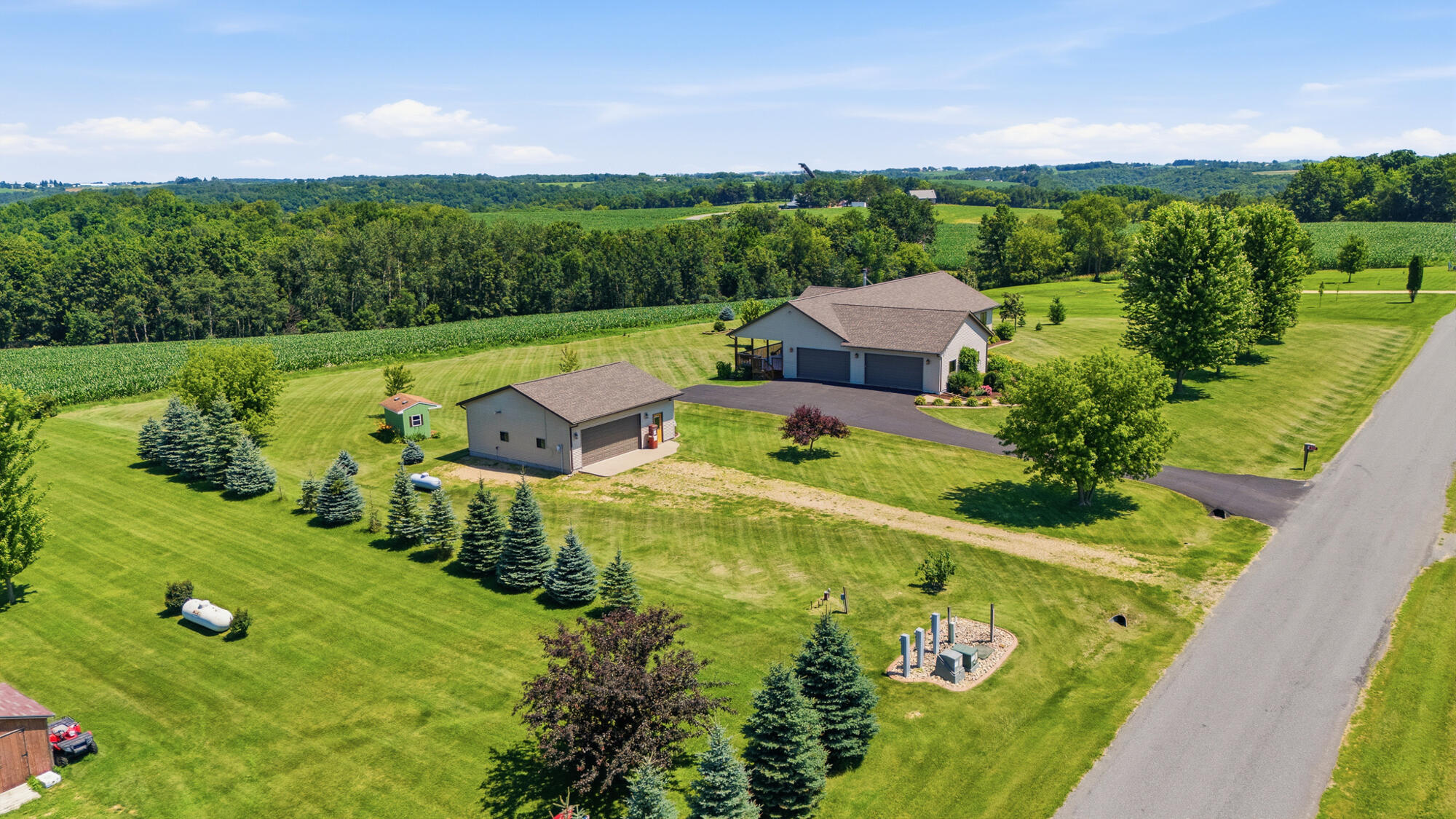S1131 Ninety Meter Dr Property Photo 1