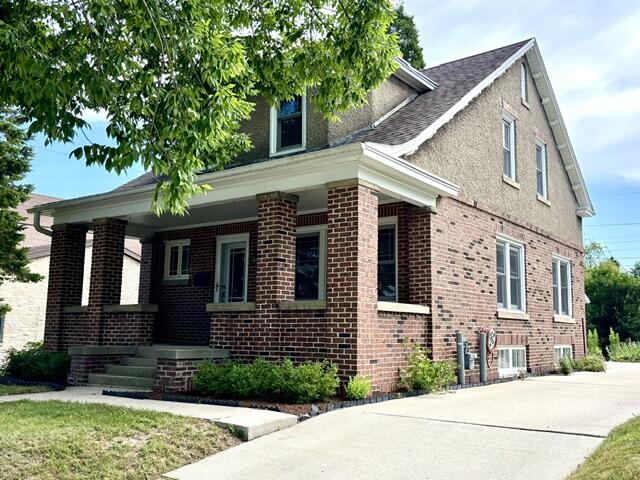 210 Church St Property Photo 1