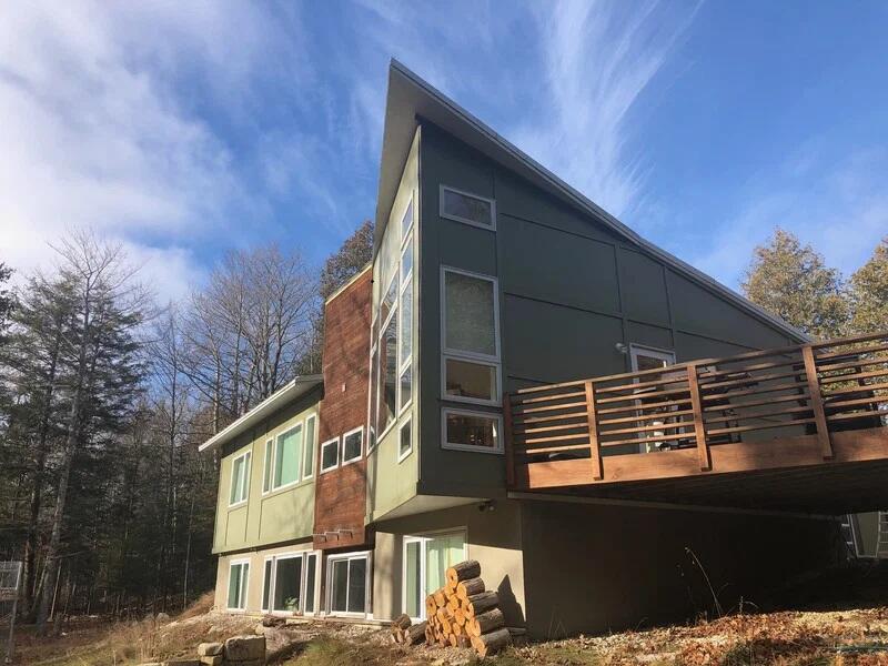 503 Jackson Harbor Rd