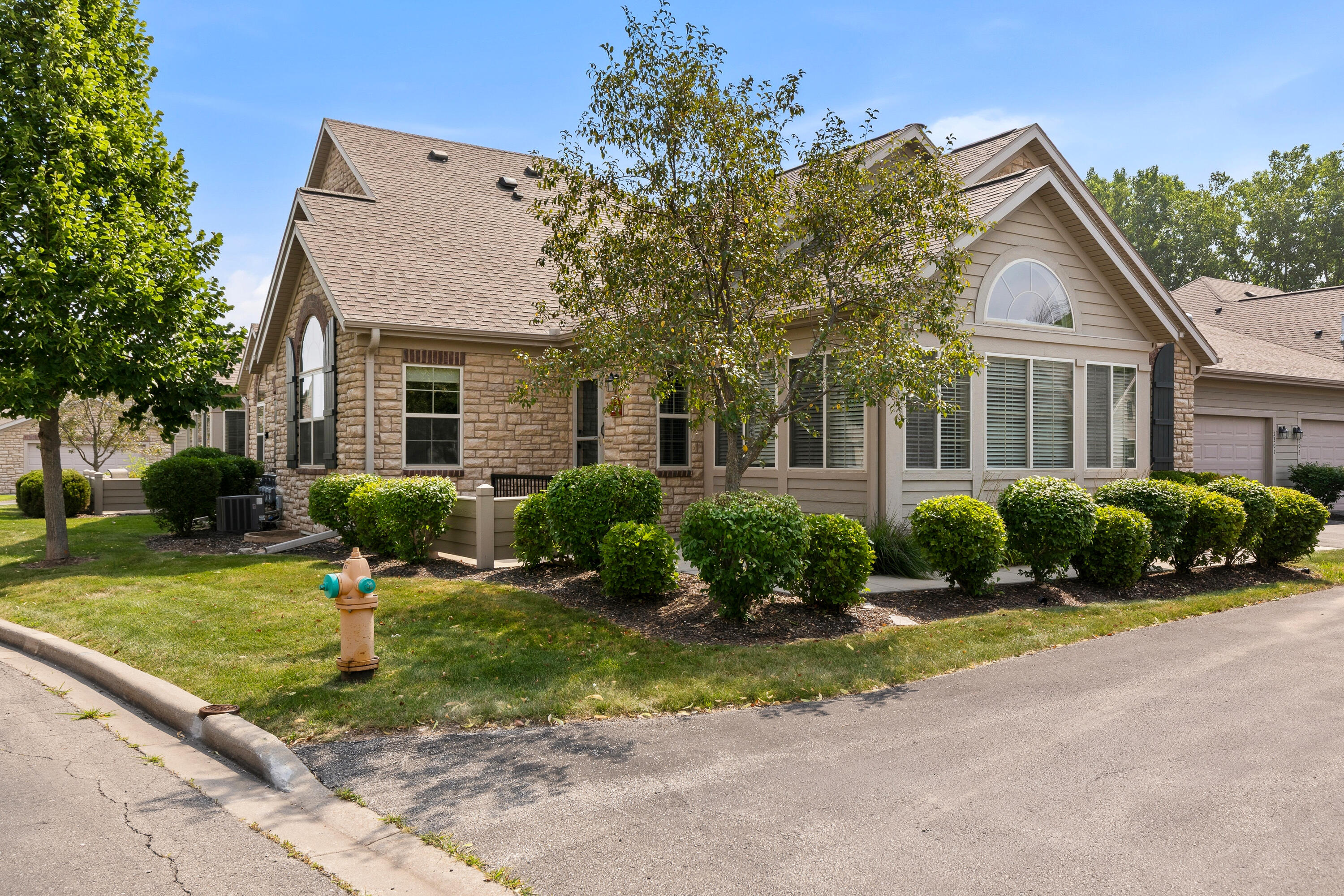 2301 E Sienna Way Property Photo 1