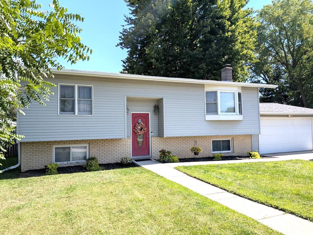 209 West Ave Property Photo 1