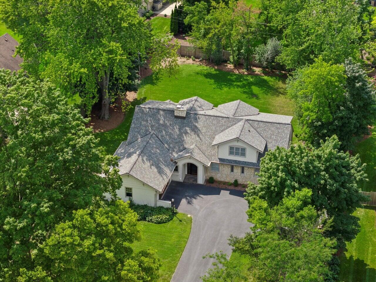 7857 N Lake Dr