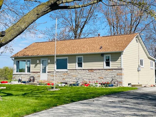 4490 County Highway Q - Property Photo 1