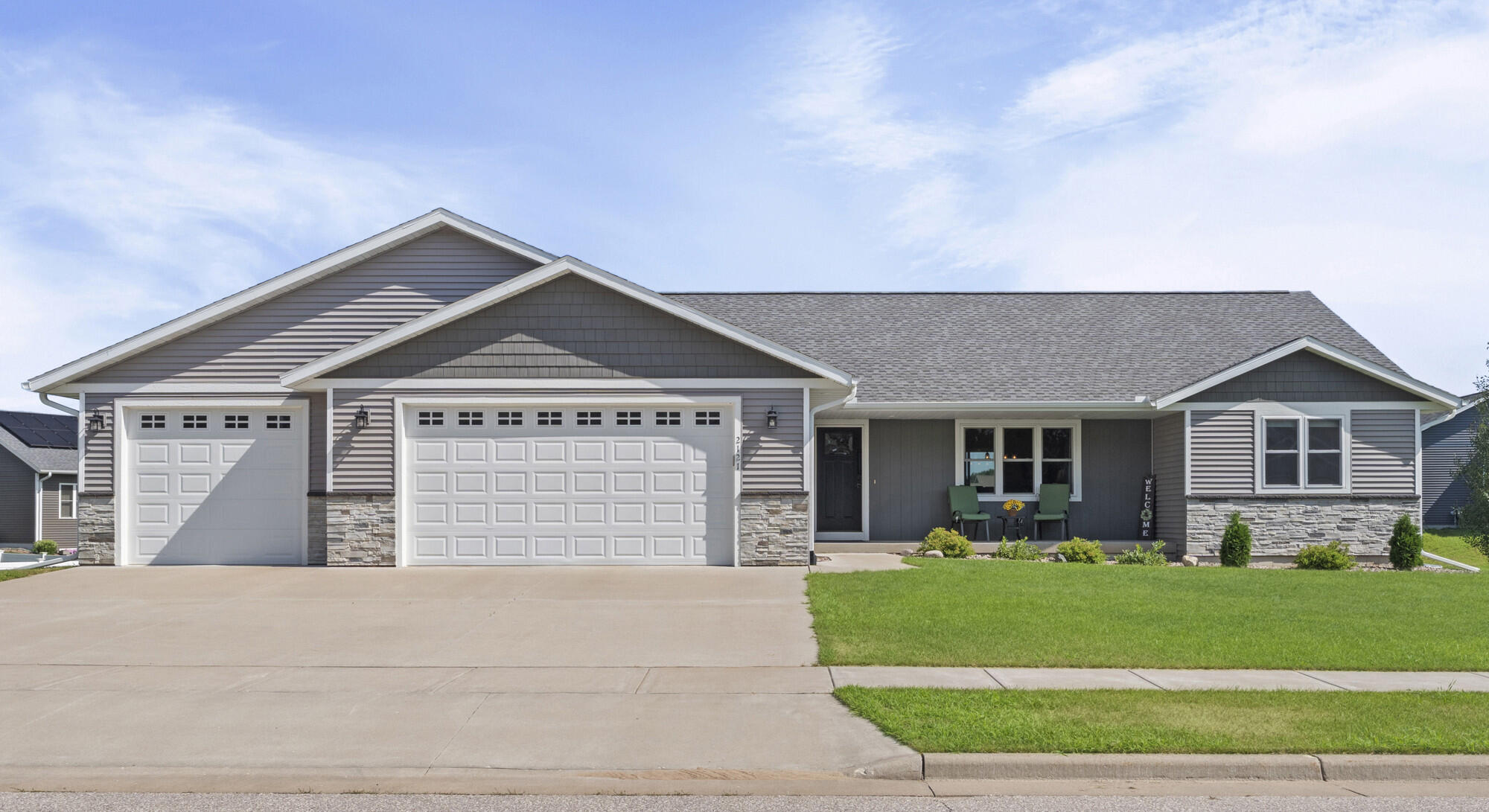 2121 Prairie Pl