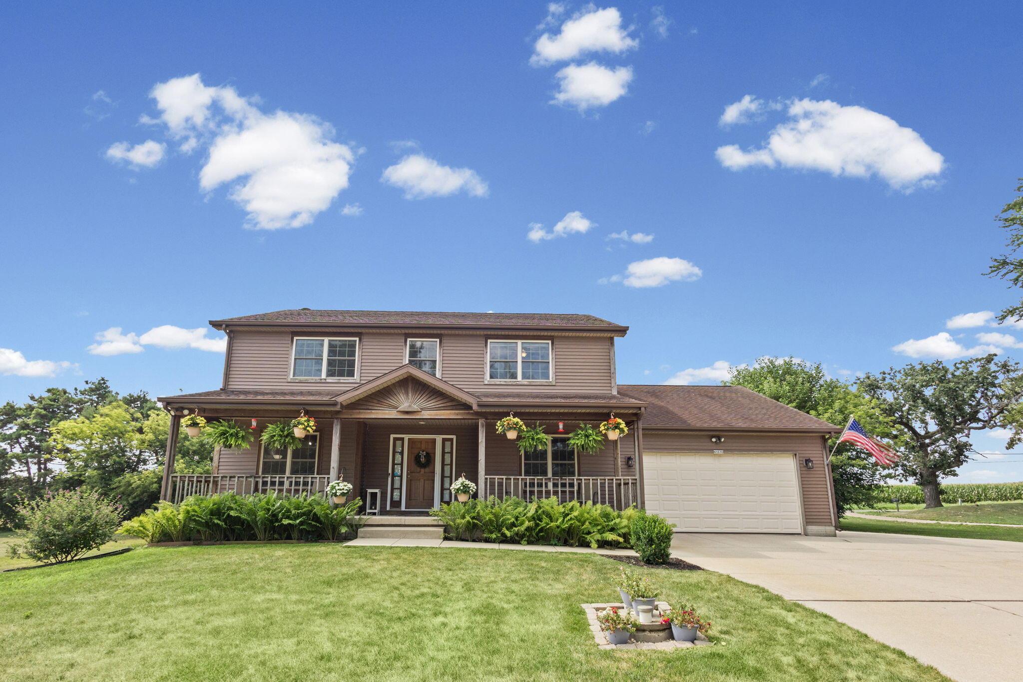 N1510 S Geneva Ave
