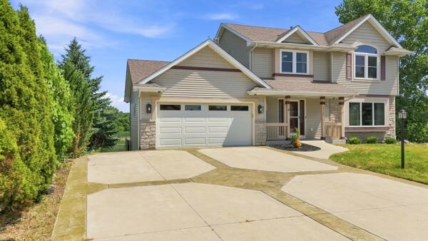 9334 Millstone Dr Property Photo 1