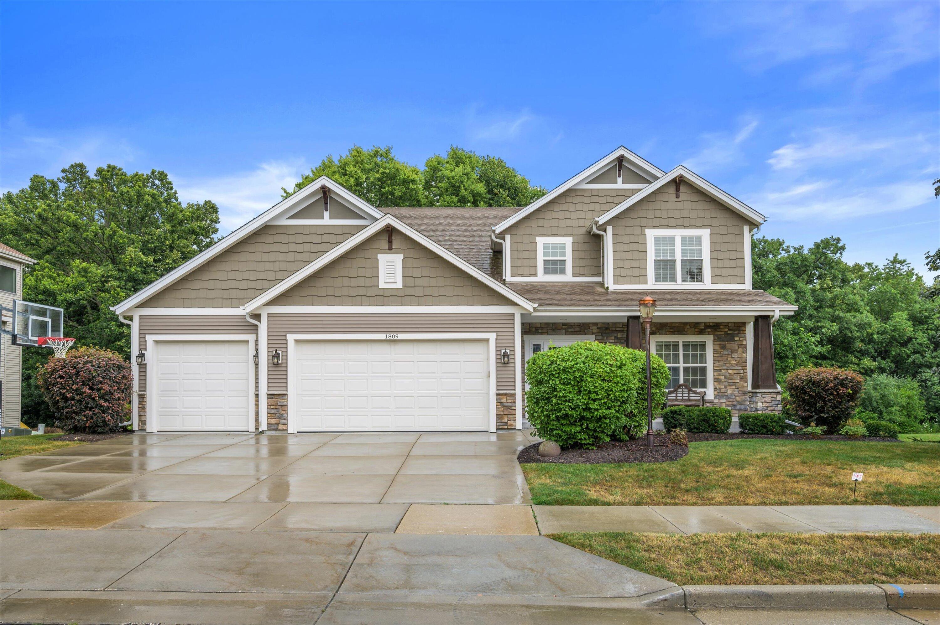 1809 Coldwater Creek Dr Property Photo 1