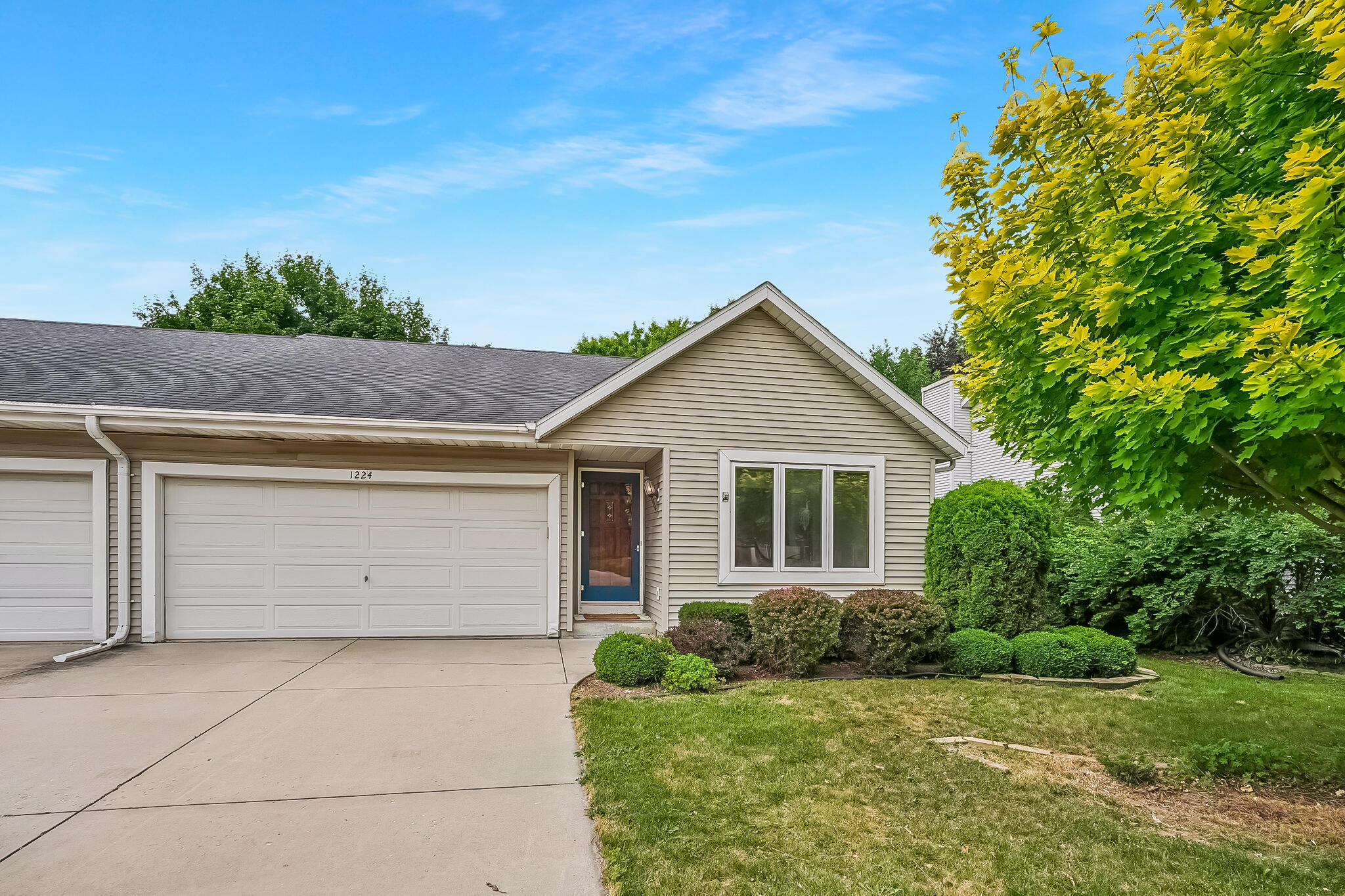 1224 Vogt Dr