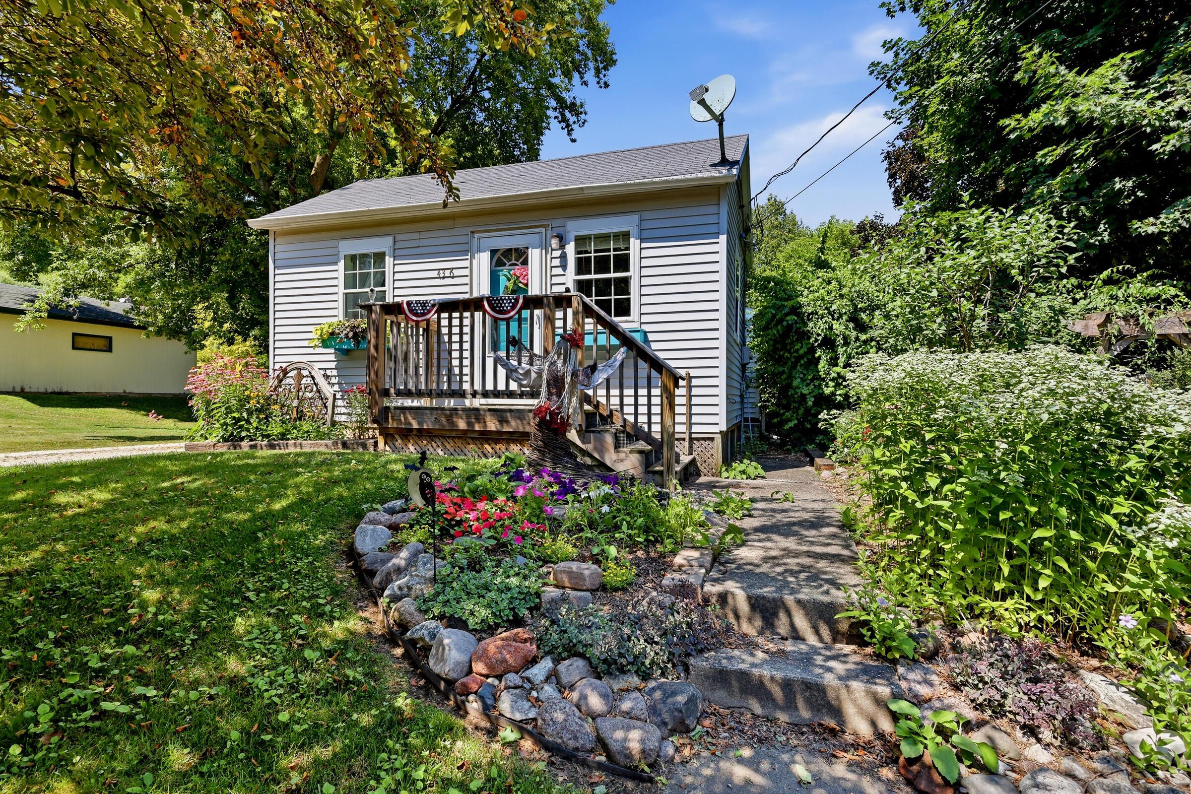4316 Delta St Property Photo 1